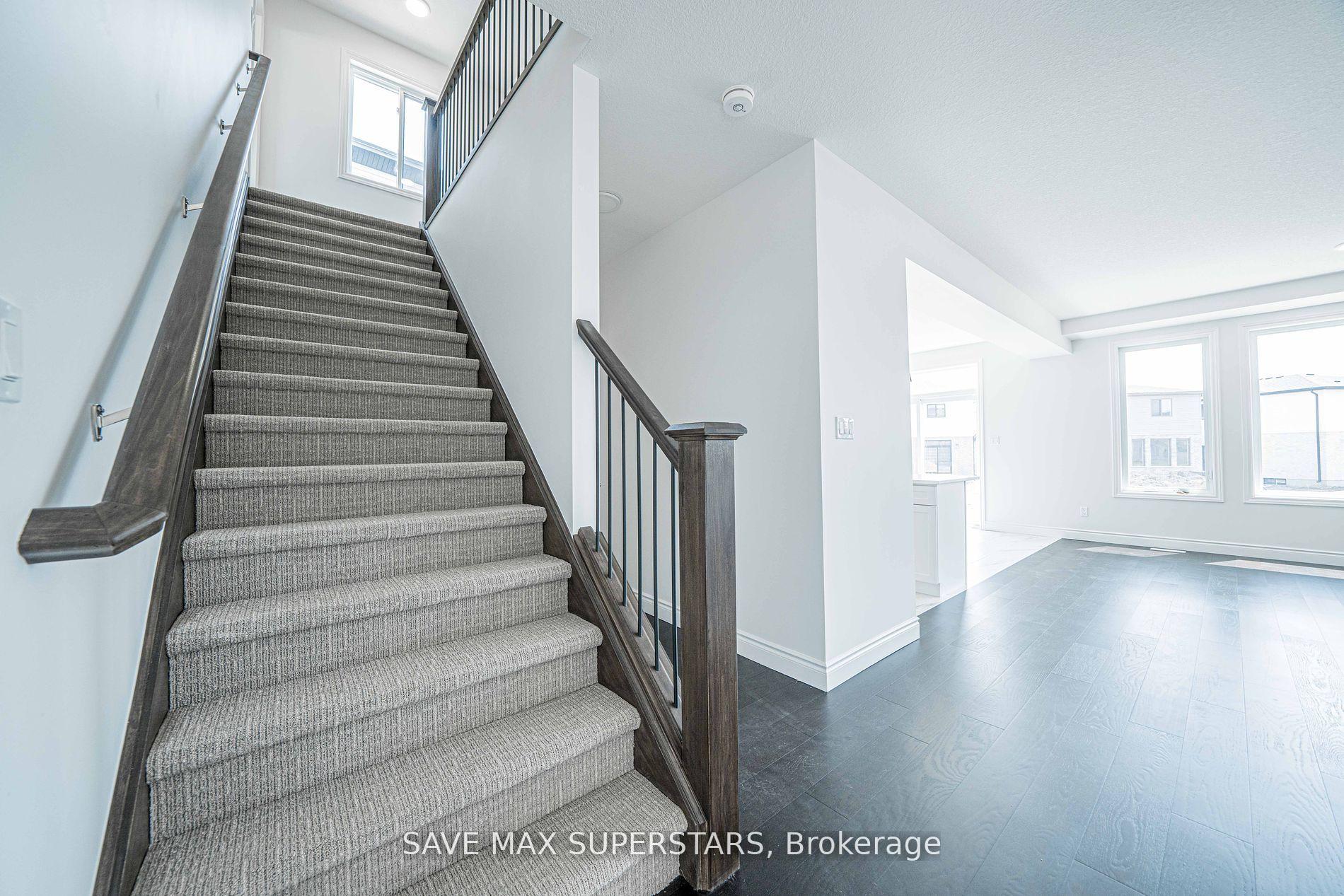 Photo 4 of Unit Upper, 201 Roy Mcdonald Drive, London, South W — HOMEH