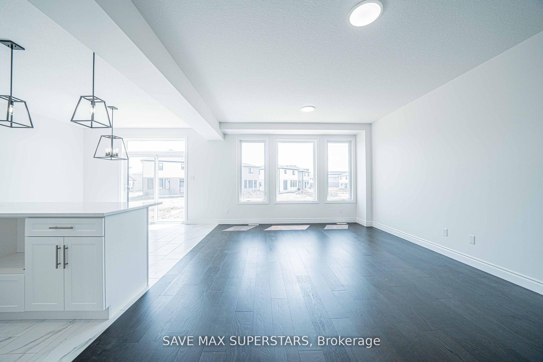 Photo 6 of Unit Upper, 201 Roy Mcdonald Drive, London, South W — HOMEH