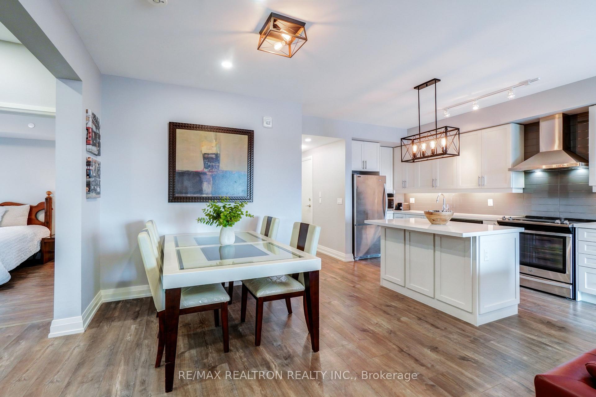 Photo 13 of Unit 331, 555 William Graham Drive, Aurora, Rural Aurora — HOMEH