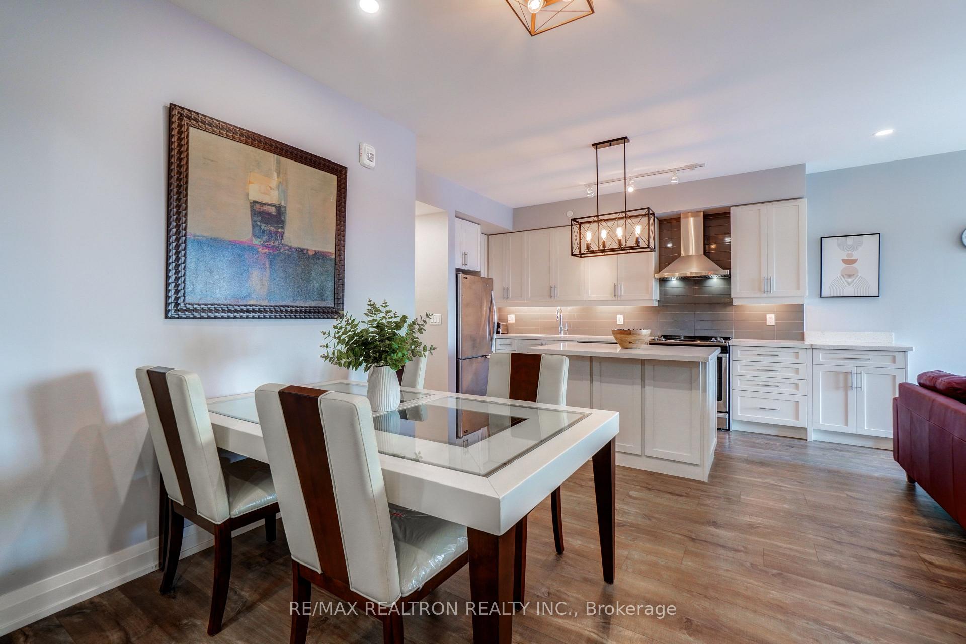 Photo 14 of Unit 331, 555 William Graham Drive, Aurora, Rural Aurora — HOMEH