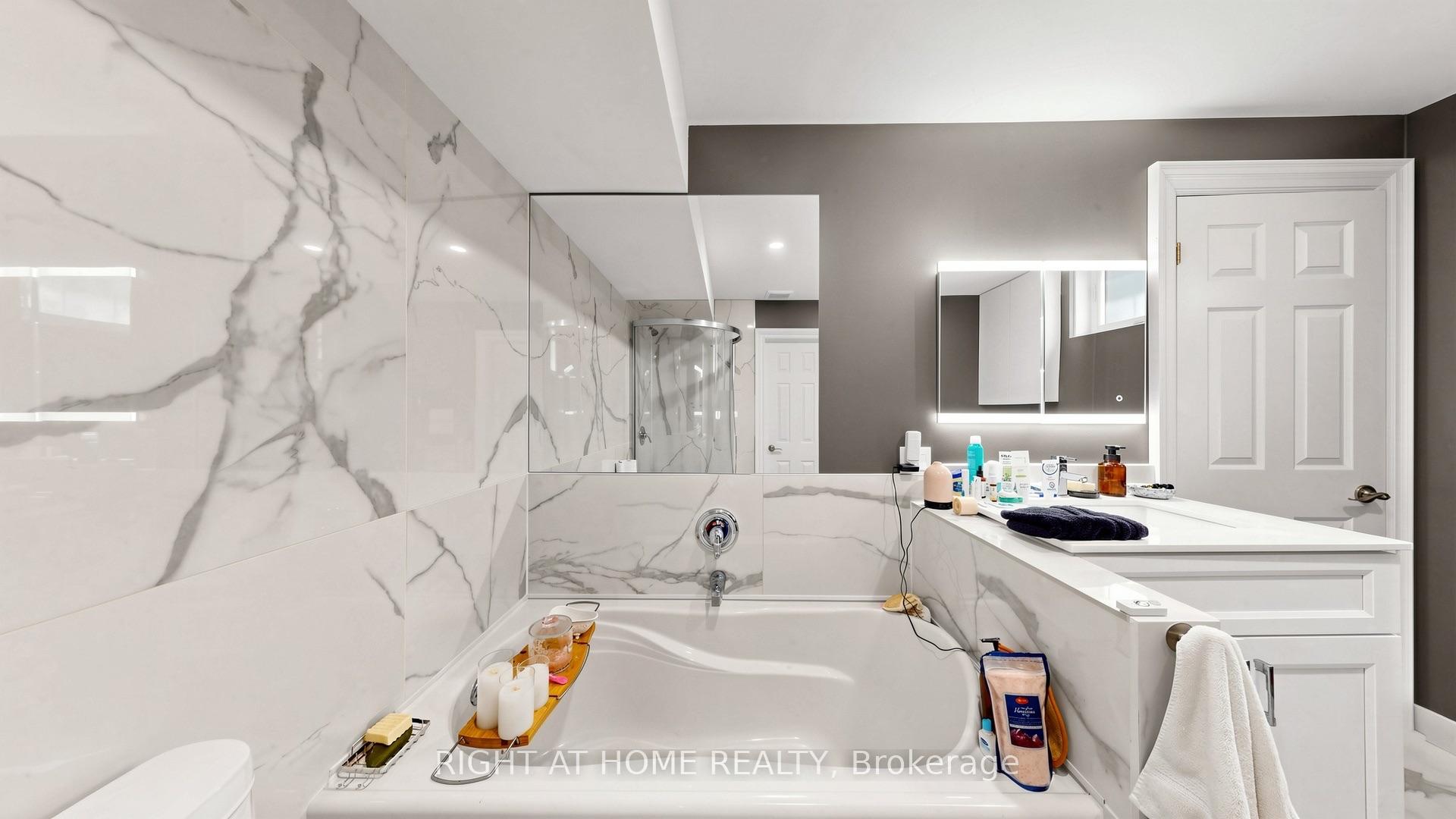 Photo 17 of 87 Riverdale Drive, Etobicoke, Thistletown-Beaumonde Heights — HOMEH