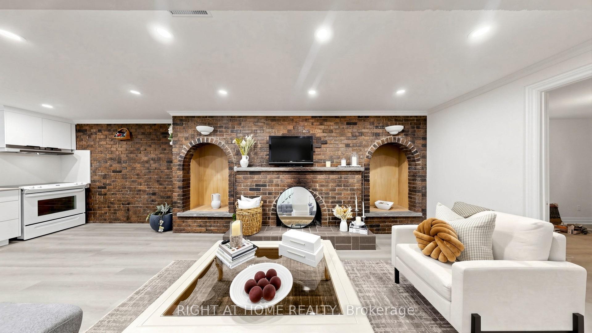 Photo 24 of 87 Riverdale Drive, Etobicoke, Thistletown-Beaumonde Heights — HOMEH