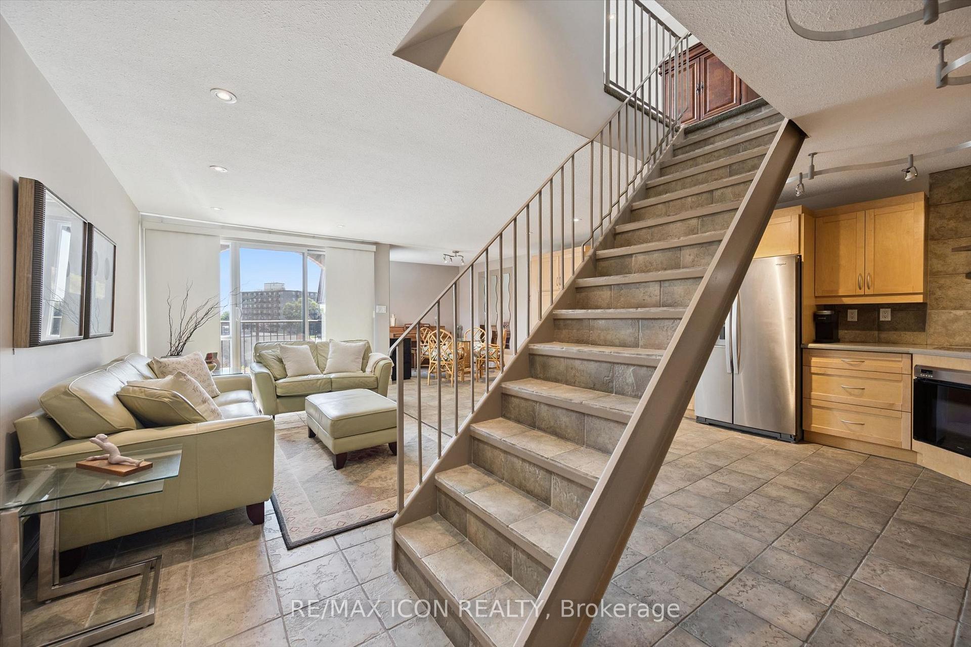 Photo 10 of Unit 329, 36 Hayhurst Road, Brantford, Fairview/Greenbrier — HOMEH