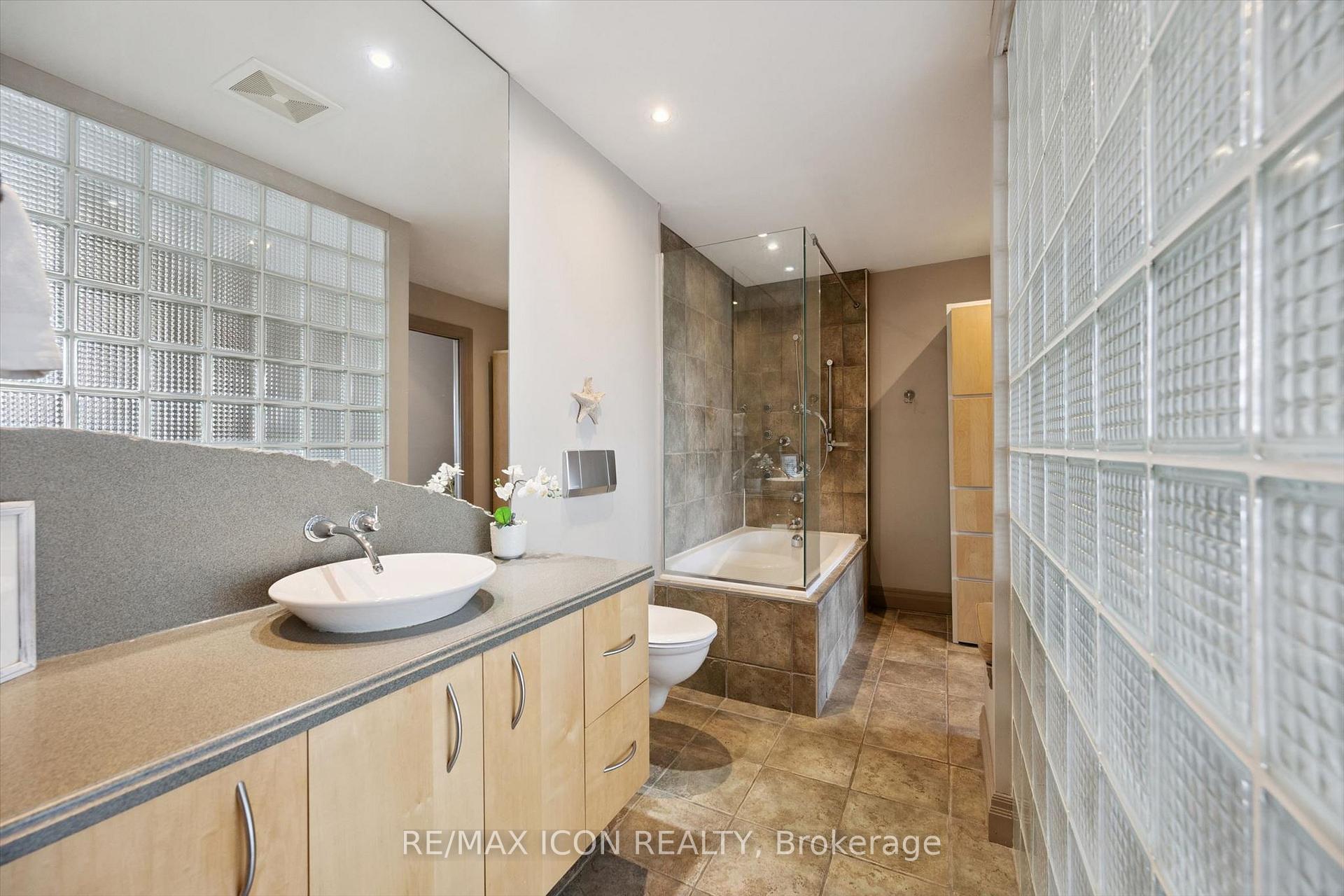Photo 22 of Unit 329, 36 Hayhurst Road, Brantford, Fairview/Greenbrier — HOMEH