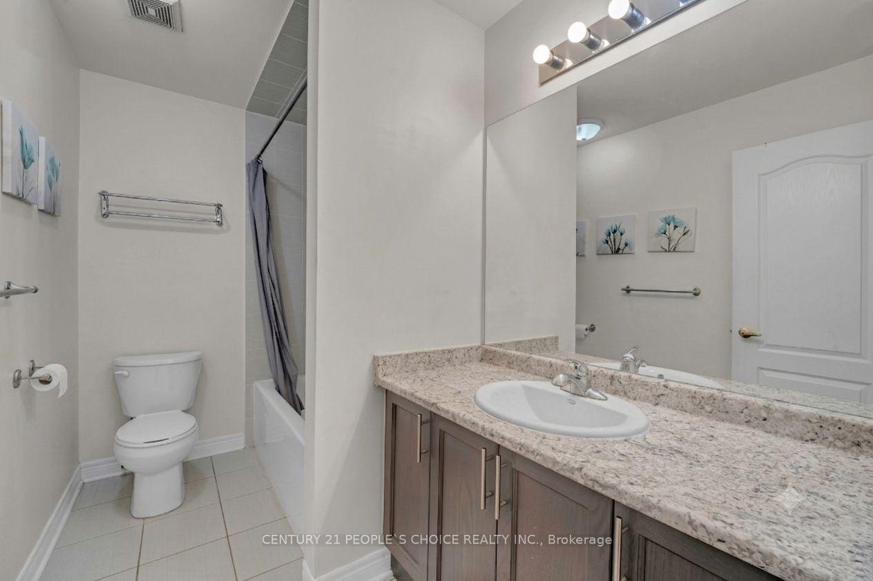 Photo 27 of 48 Colonel Lyall Street, St. Catharines, Secord Woods — HOMEH