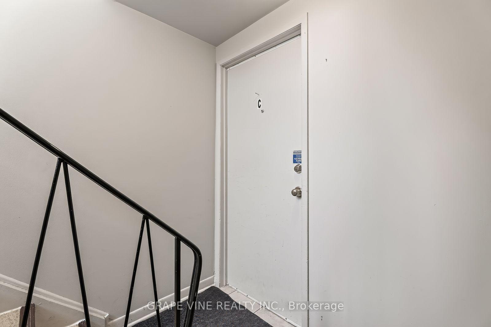 Photo 11 of 898 Watson Avenue, Ottawa, Fairfield Heights — HOMEH