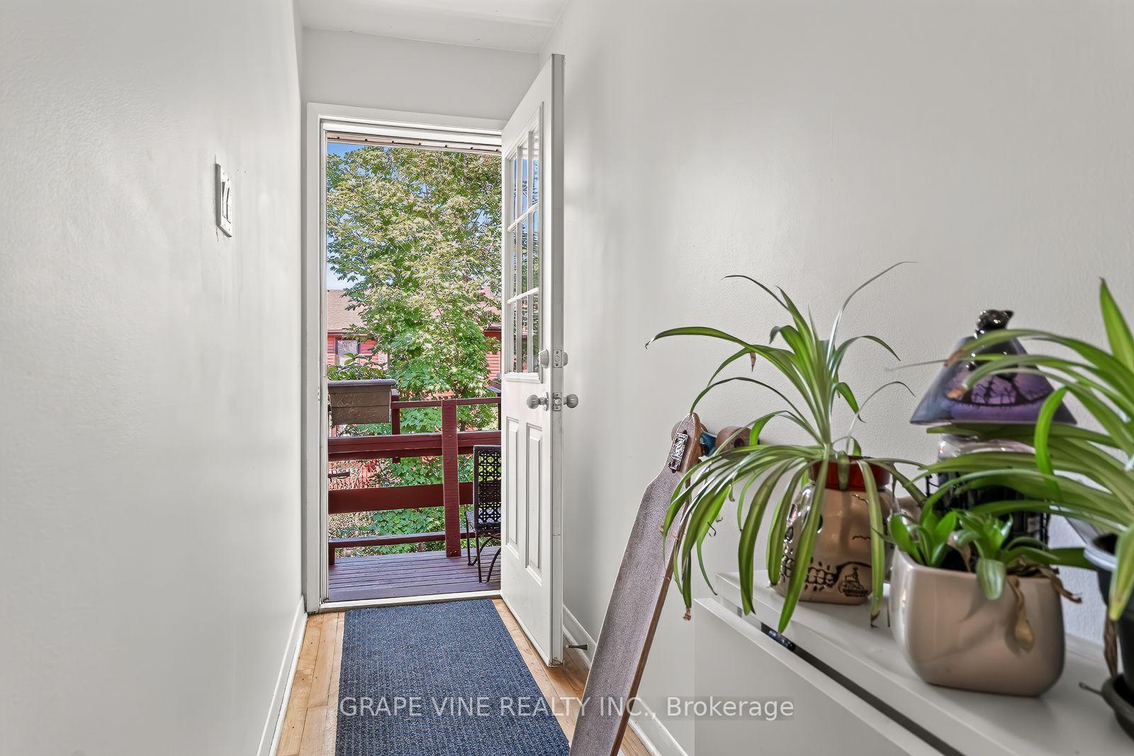 Photo 38 of 898 Watson Avenue, Ottawa, Fairfield Heights — HOMEH