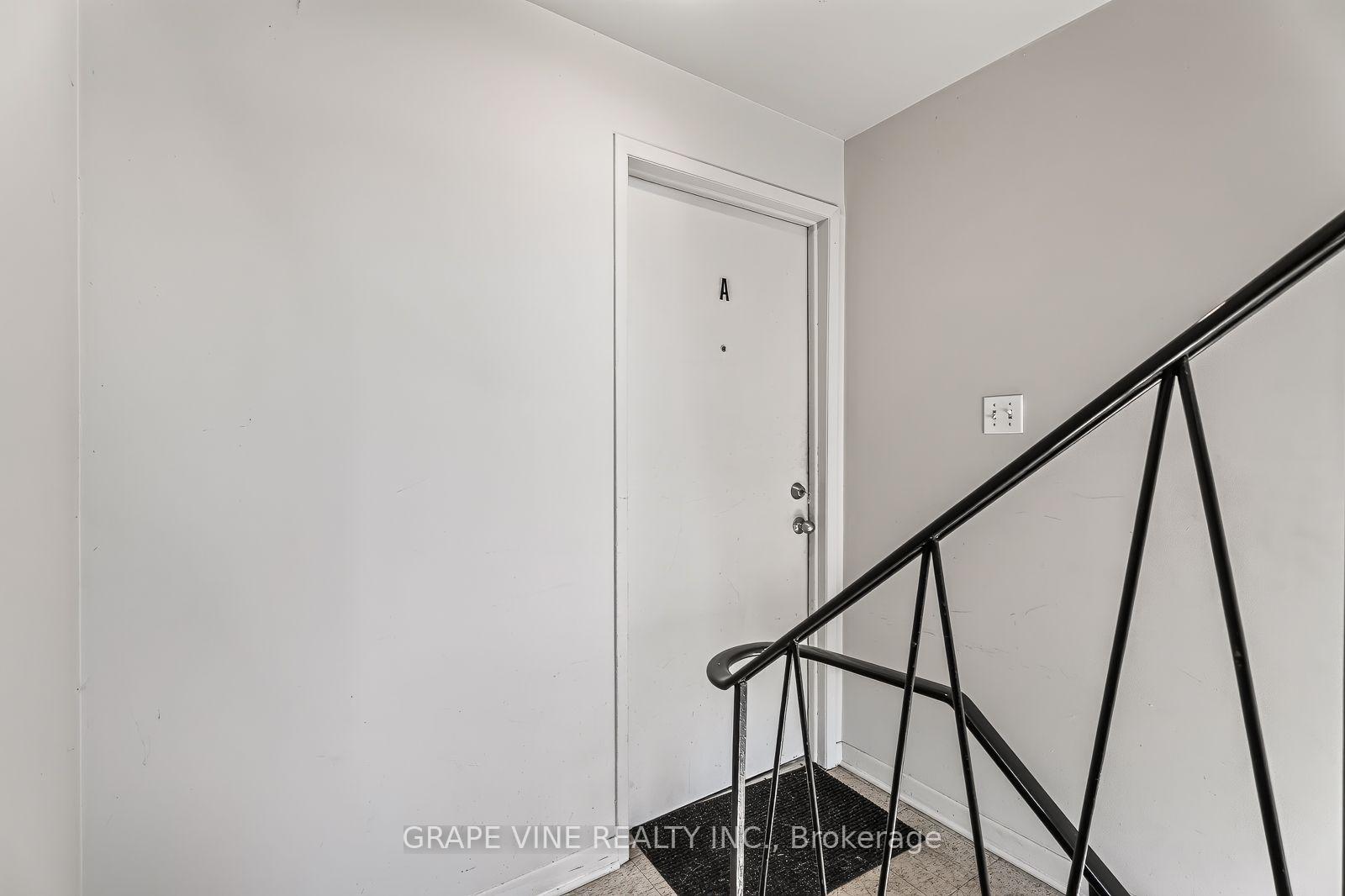 Photo 39 of 898 Watson Avenue, Ottawa, Fairfield Heights — HOMEH