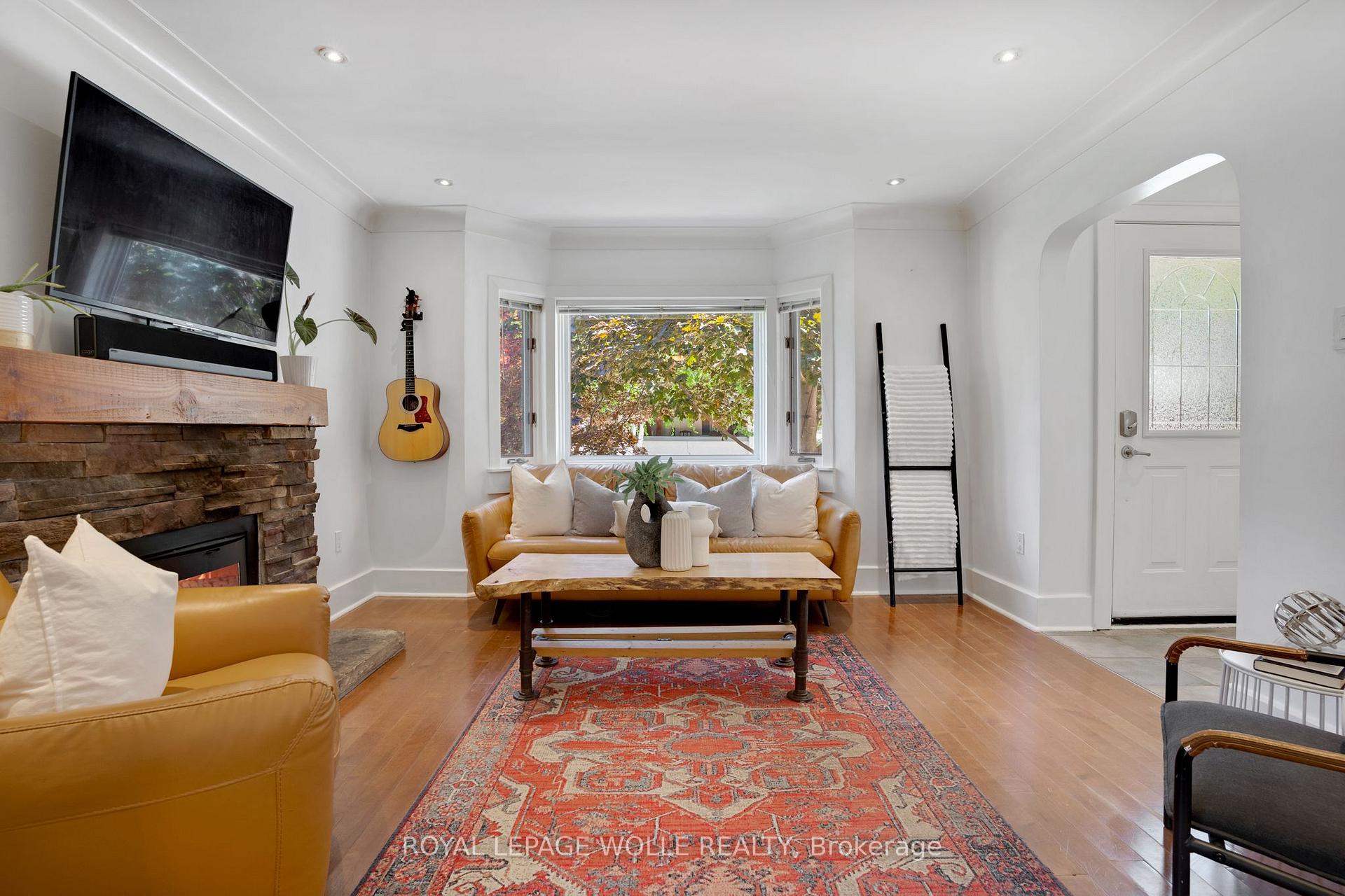Photo 8 of 18 West River Street, Brant, Paris — HOMEH