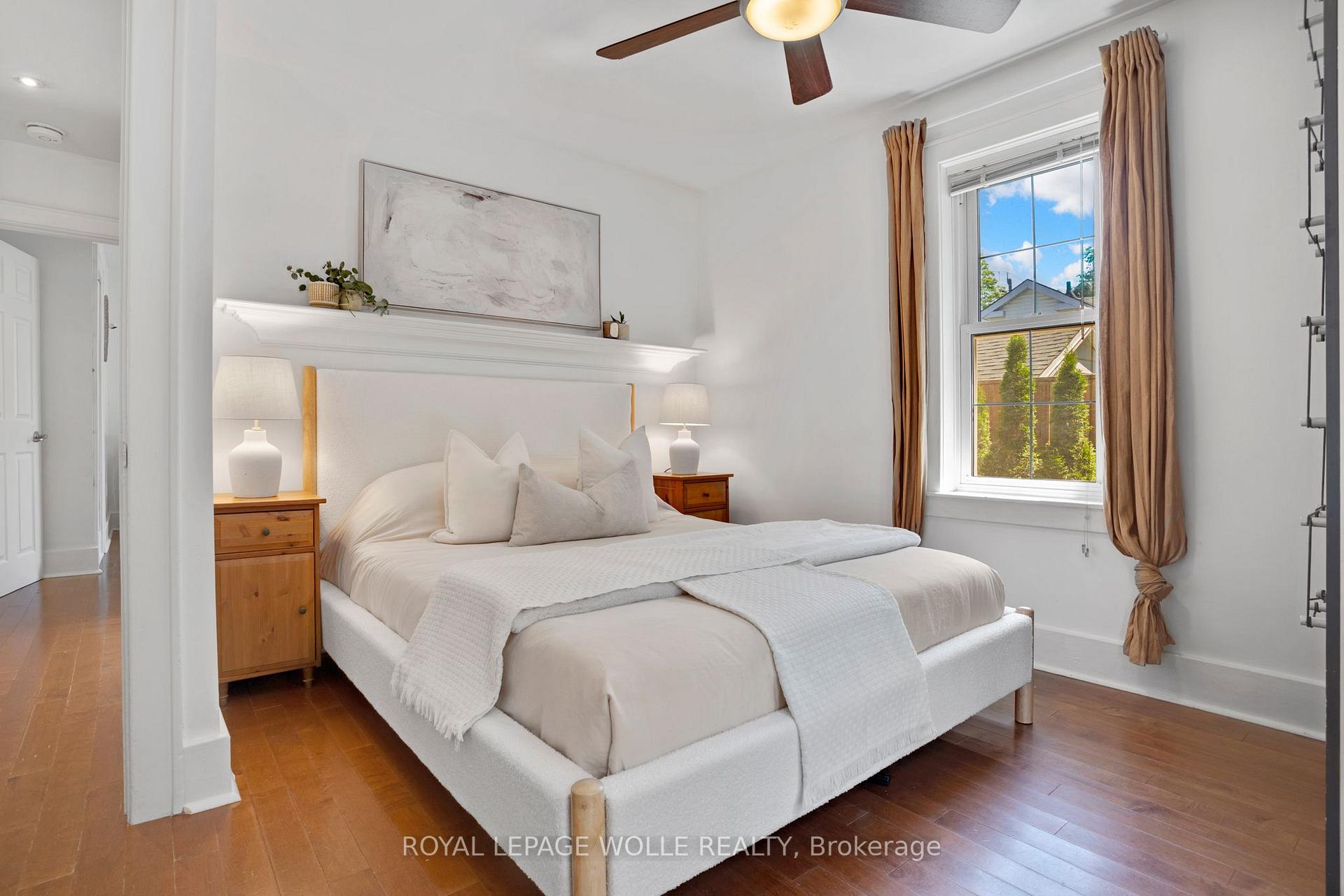 Photo 20 of 18 West River Street, Brant, Paris — HOMEH