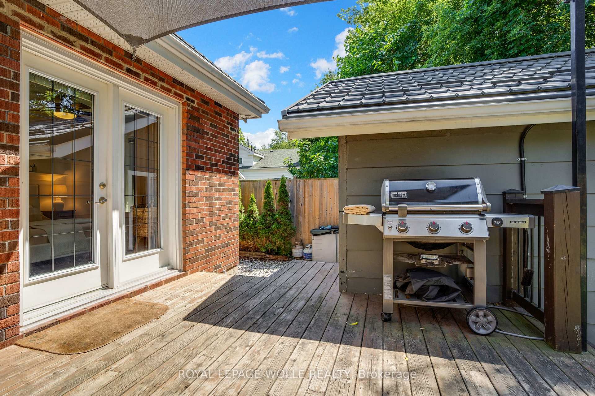 Photo 31 of 18 West River Street, Brant, Paris — HOMEH