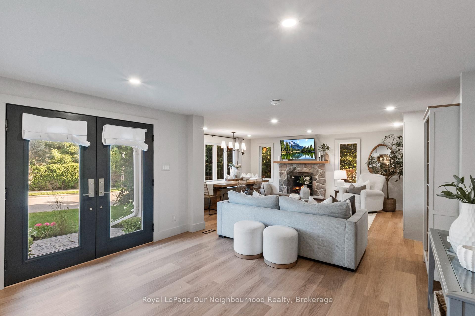 Photo 6 of 20 Jackman Road, Clarington, Bowmanville — HOMEH