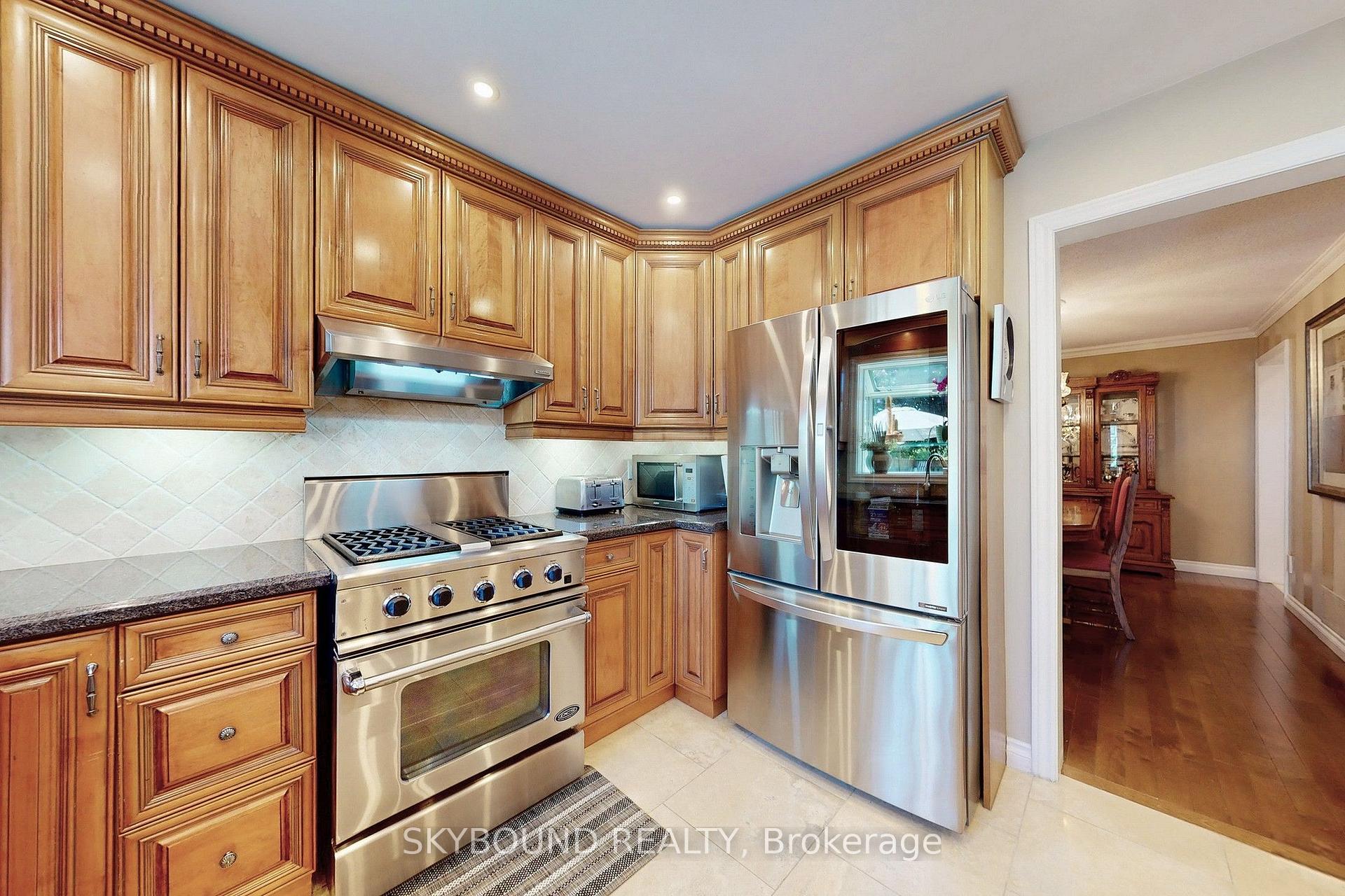 Photo 9 of 1944 Aldermead Road, Mississauga, Central Erin Mills — HOMEH