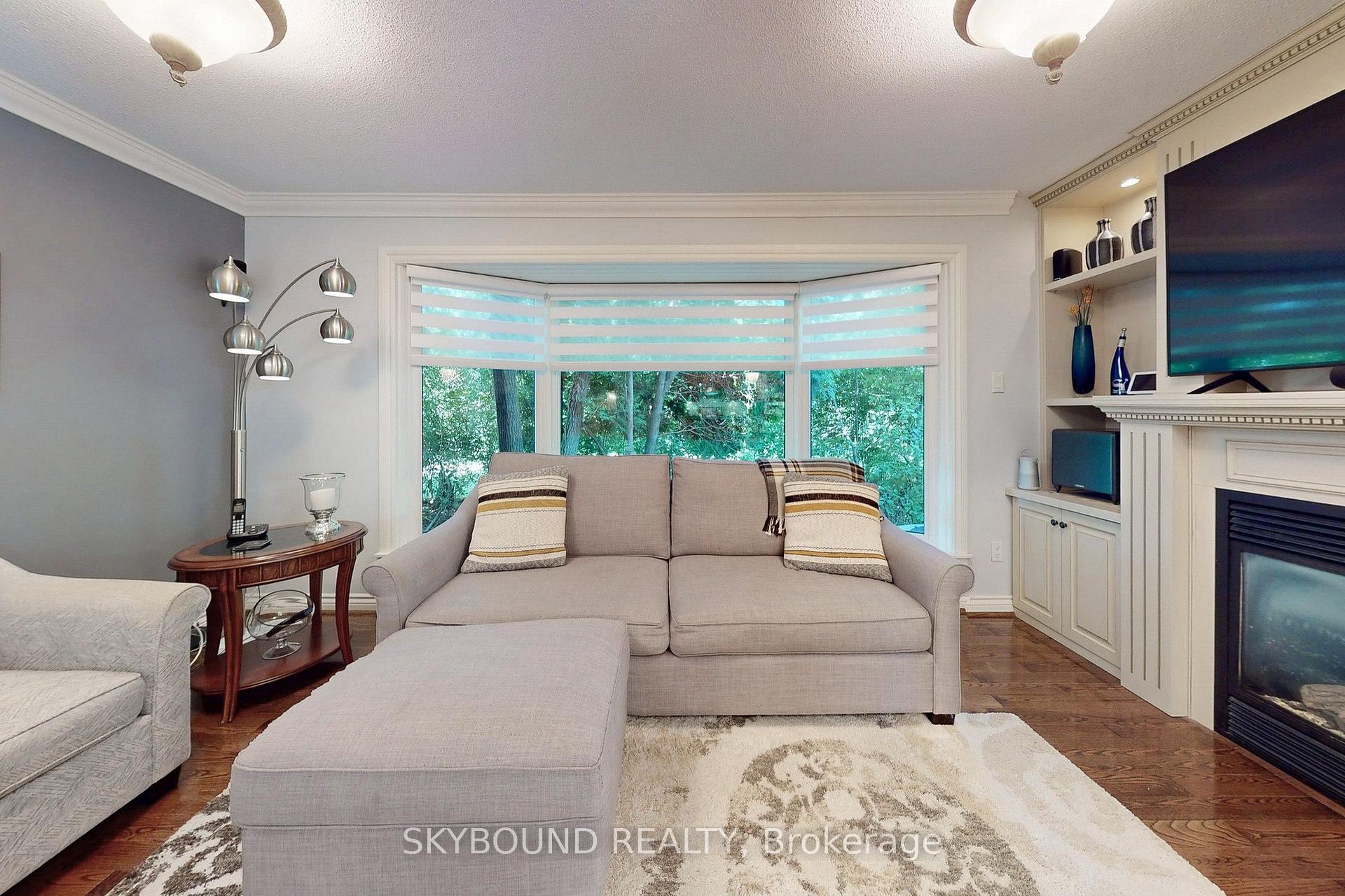 Photo 16 of 1944 Aldermead Road, Mississauga, Central Erin Mills — HOMEH
