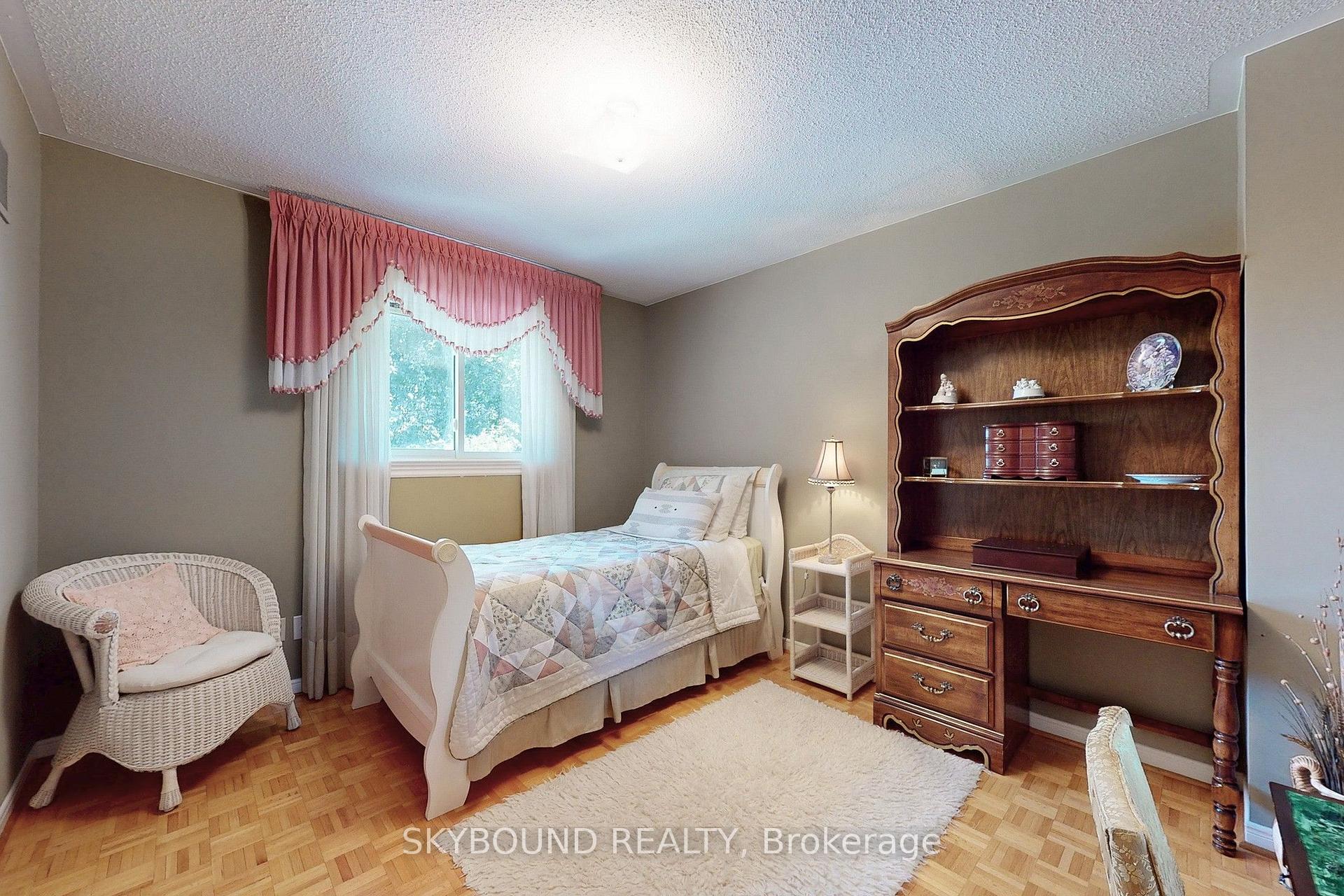 Photo 30 of 1944 Aldermead Road, Mississauga, Central Erin Mills — HOMEH