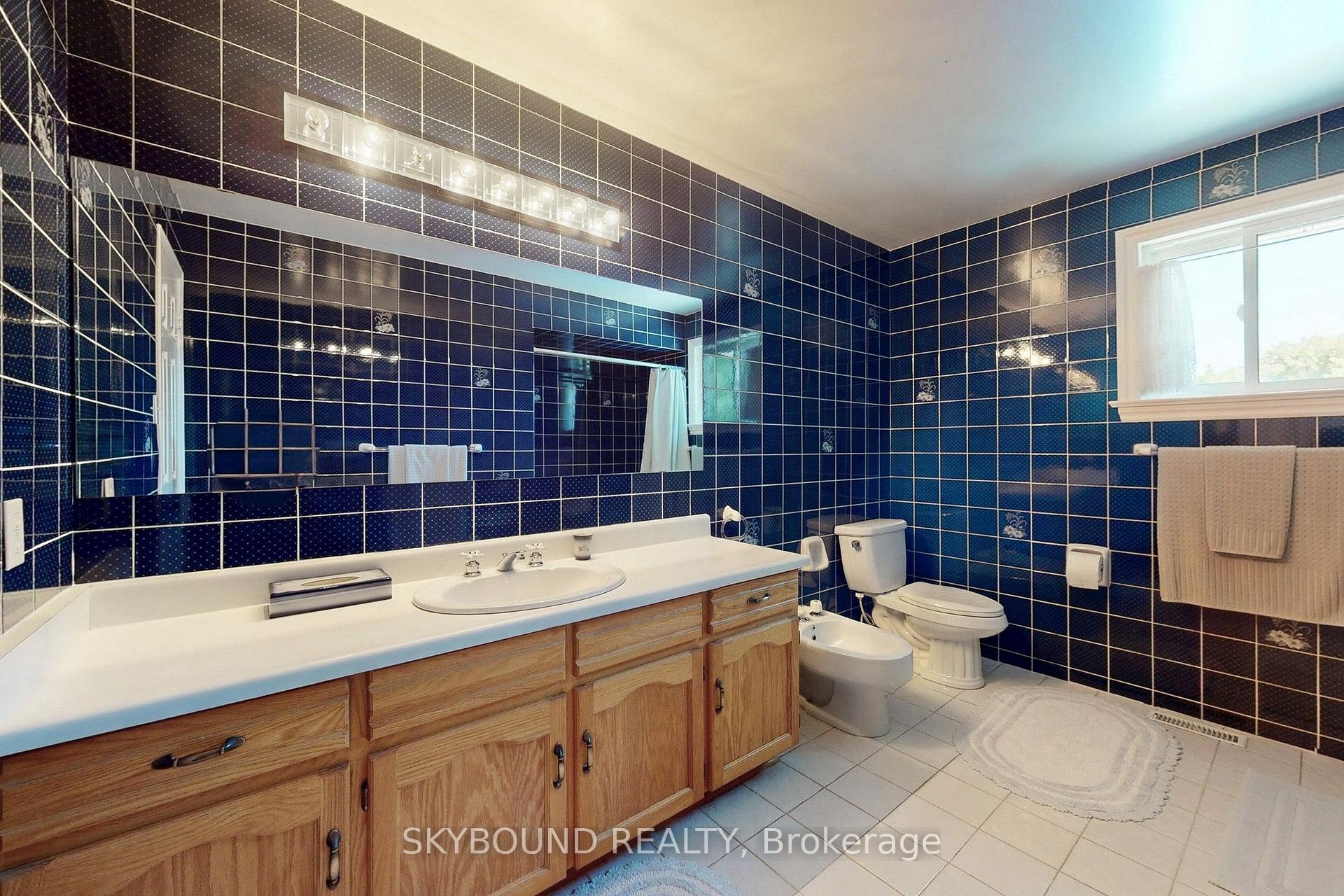 Photo 31 of 1944 Aldermead Road, Mississauga, Central Erin Mills — HOMEH