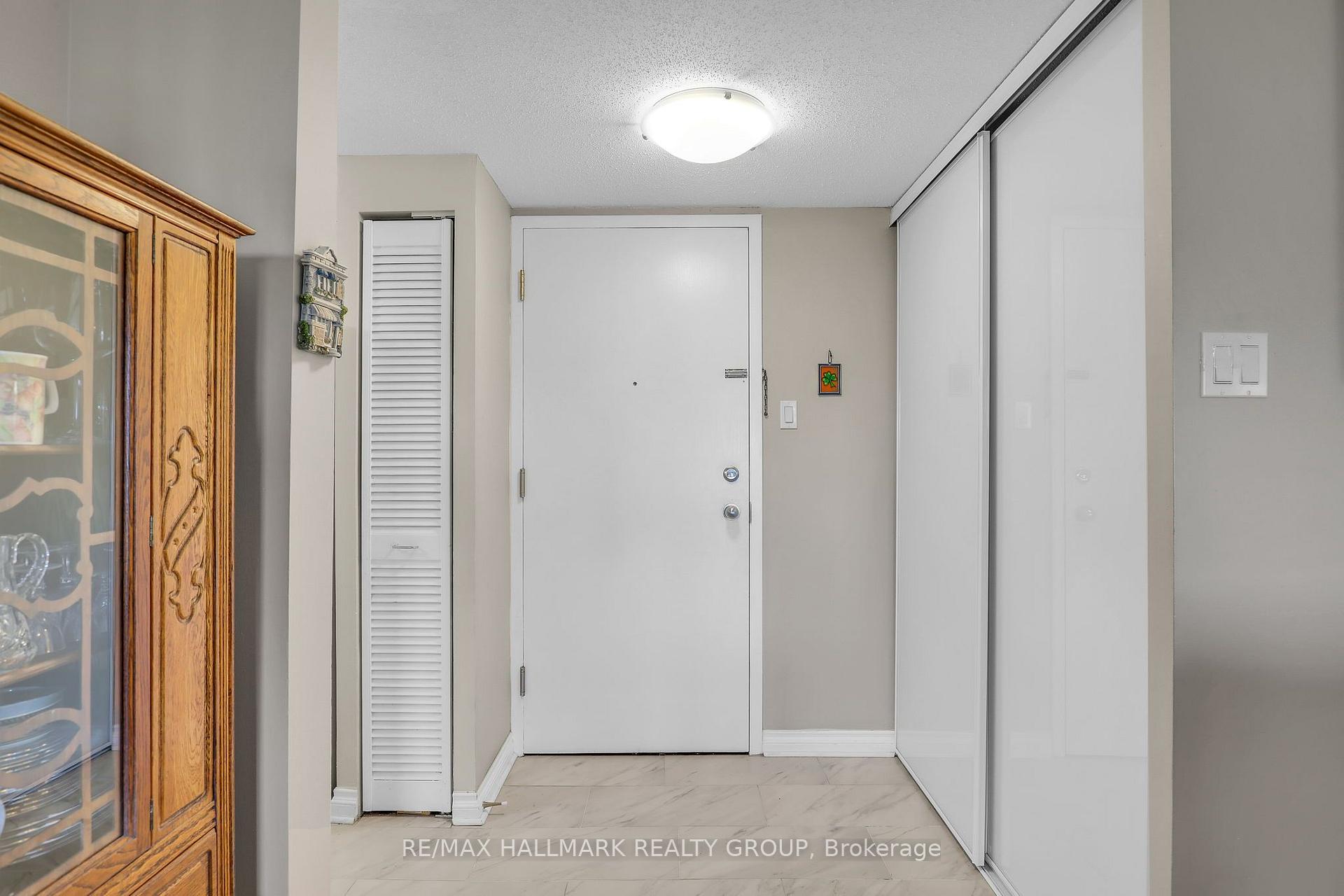 Photo 5 of Unit 906, 960 Teron Road, Ottawa, Kanata - Beaverbrook — HOMEH