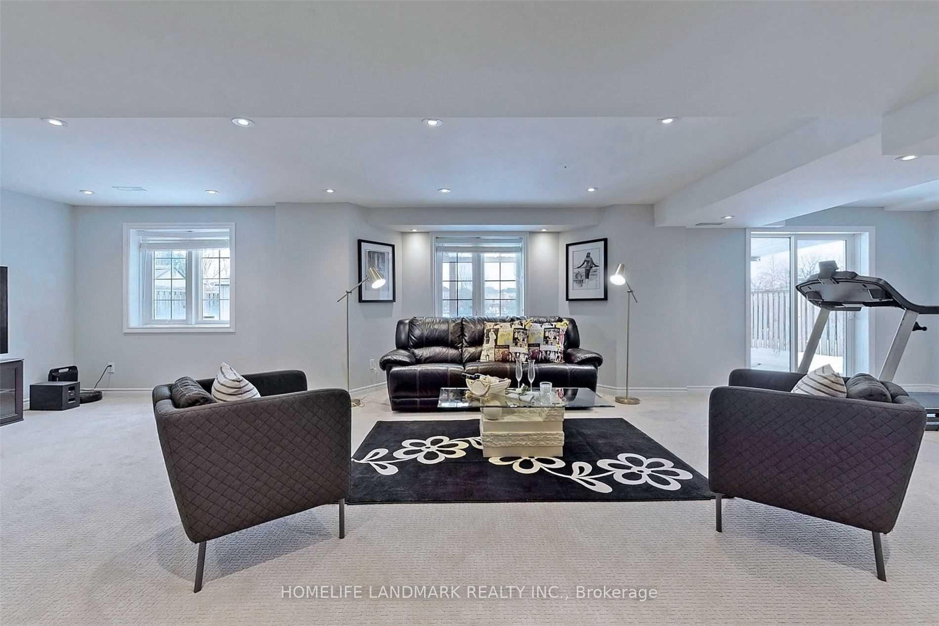 Photo 4 of 19 Brass Drive, Richmond Hill, Jefferson — HOMEH