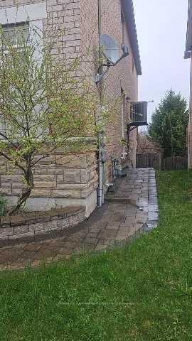 Photo 10 of 19 Brass Drive, Richmond Hill, Jefferson — HOMEH
