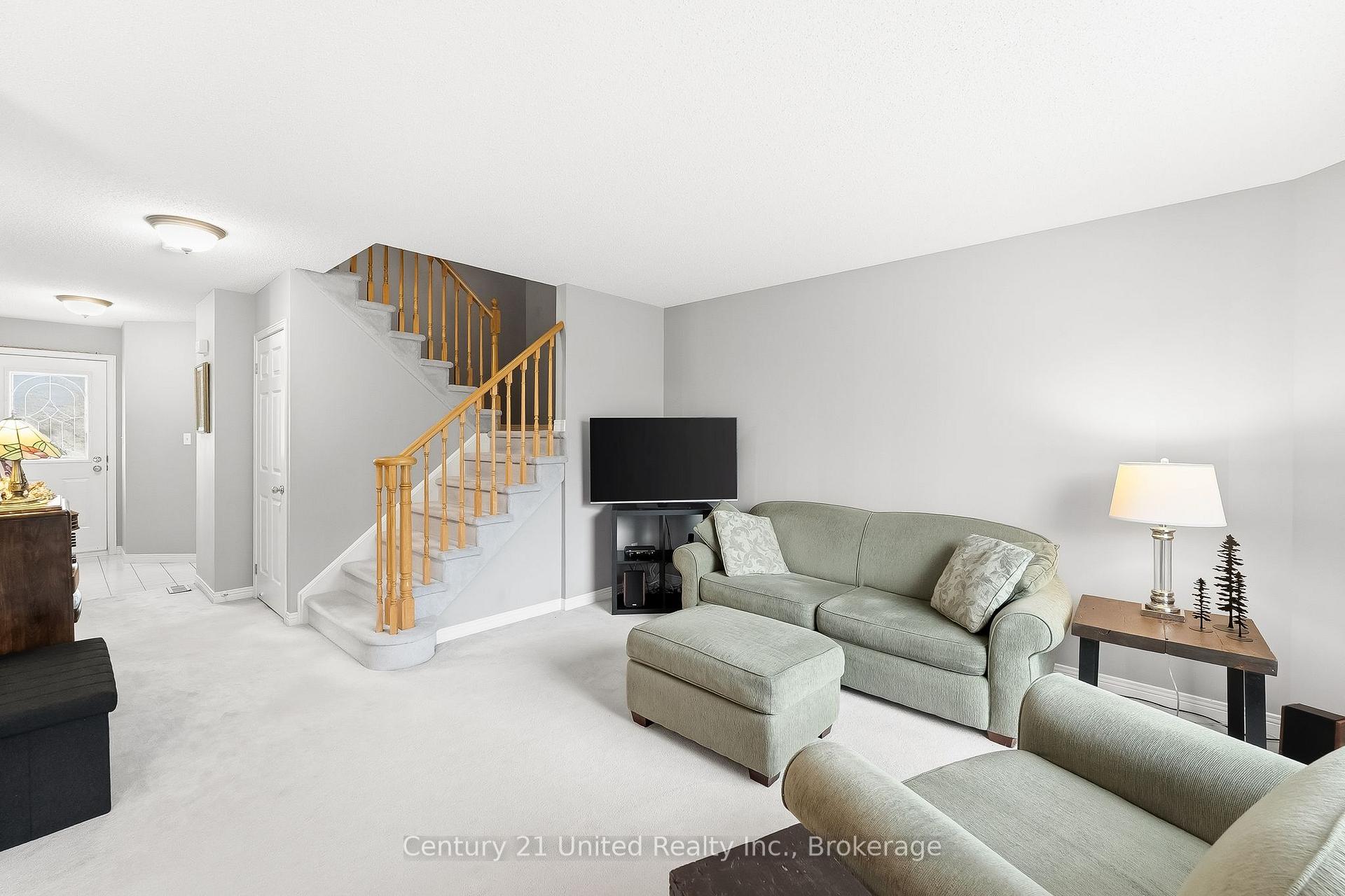Photo 17 of 116 Avondale Drive, Clarington, Courtice — HOMEH