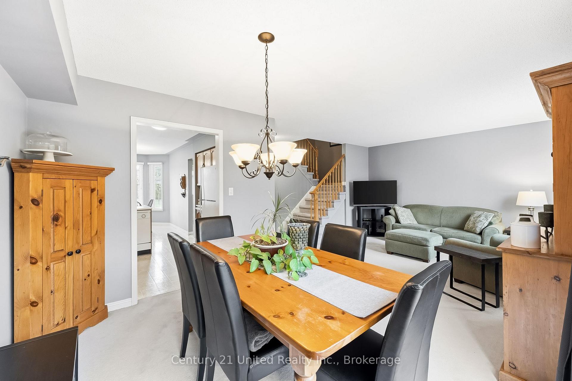 Photo 15 of 116 Avondale Drive, Clarington, Courtice — HOMEH