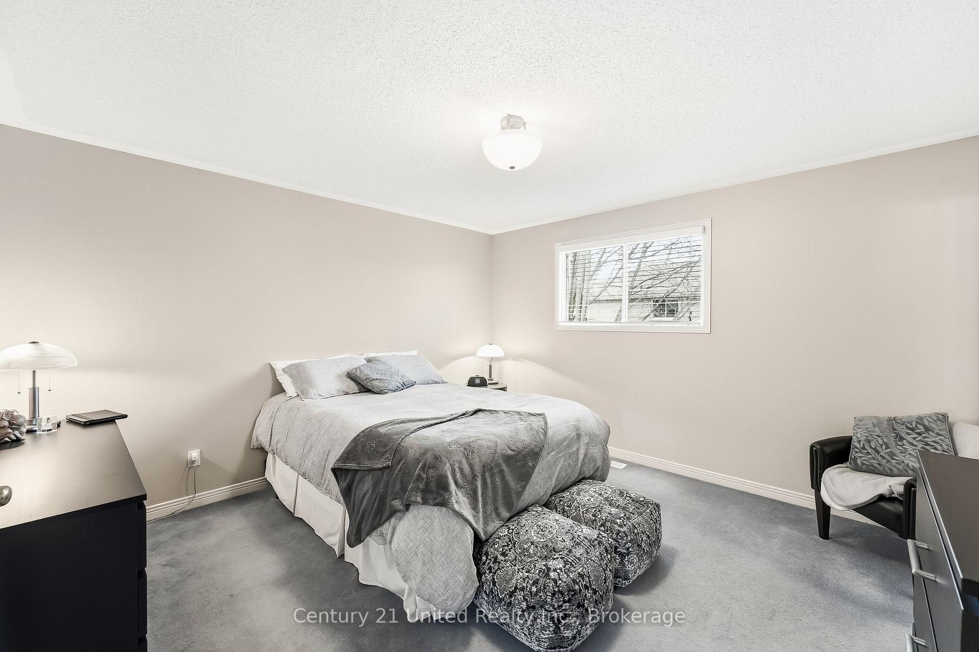 Photo 35 of 116 Avondale Drive, Clarington, Courtice — HOMEH