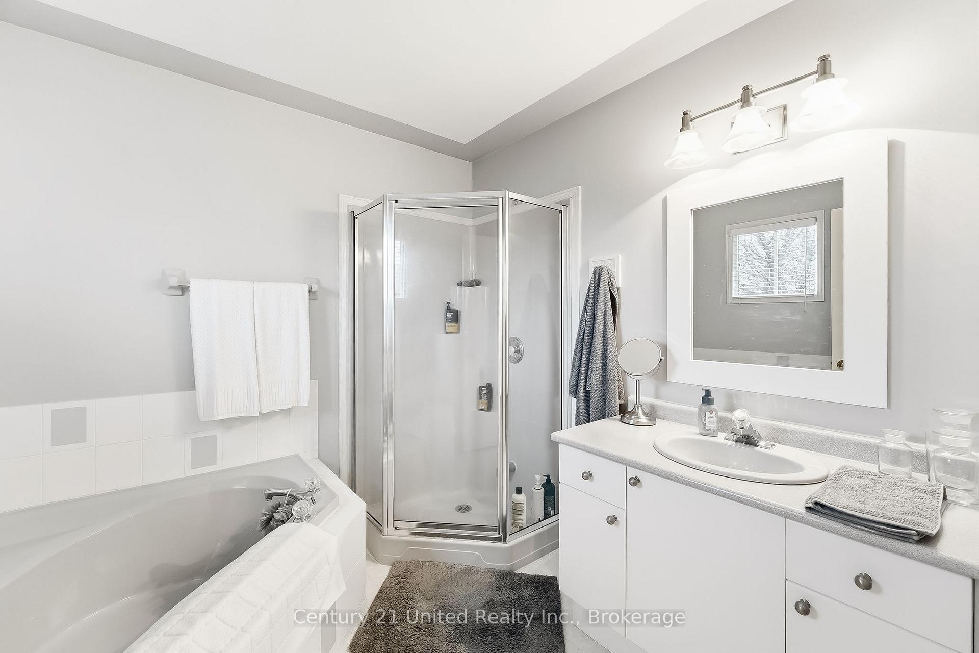 Photo 27 of 116 Avondale Drive, Clarington, Courtice — HOMEH