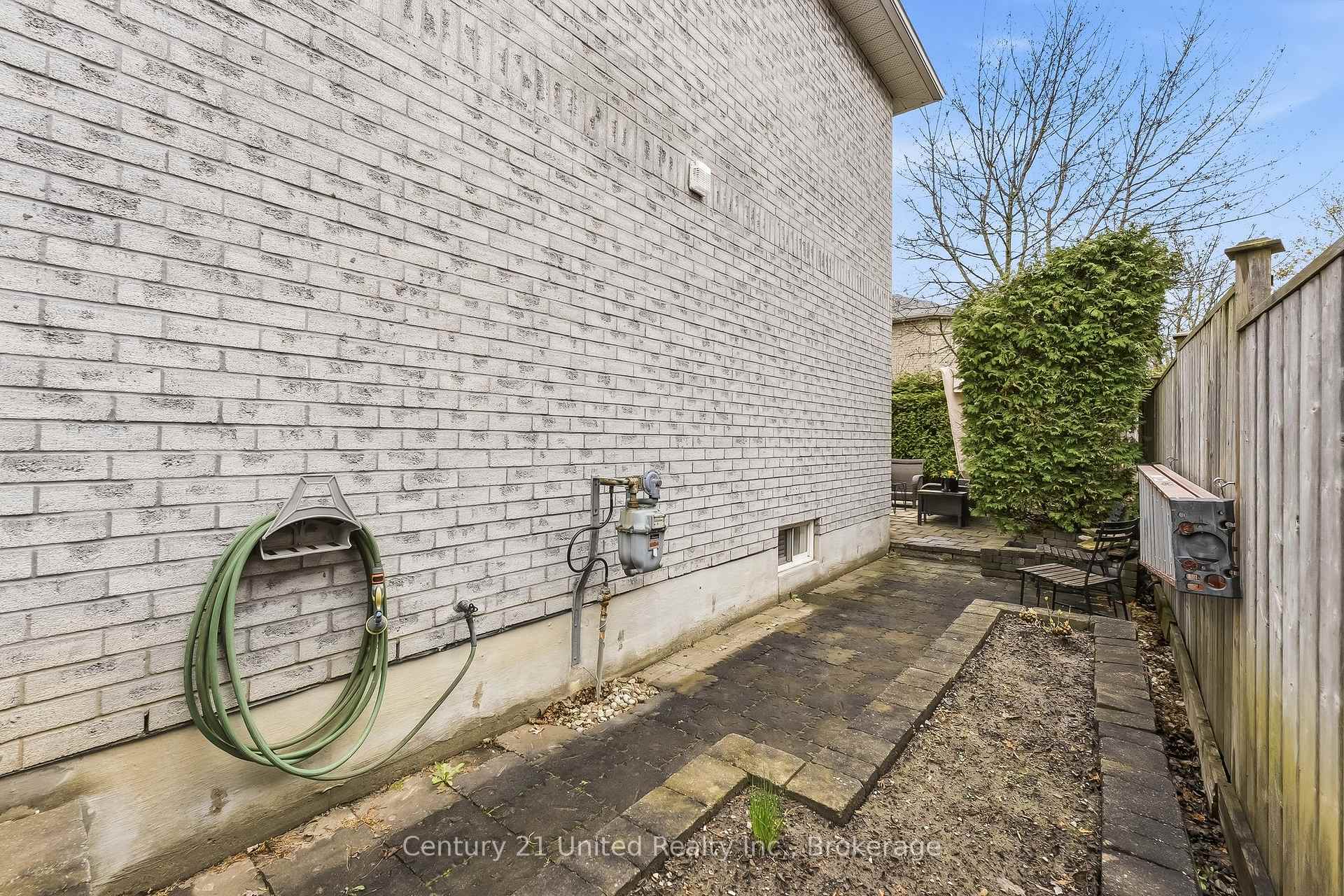 Photo 42 of 116 Avondale Drive, Clarington, Courtice — HOMEH