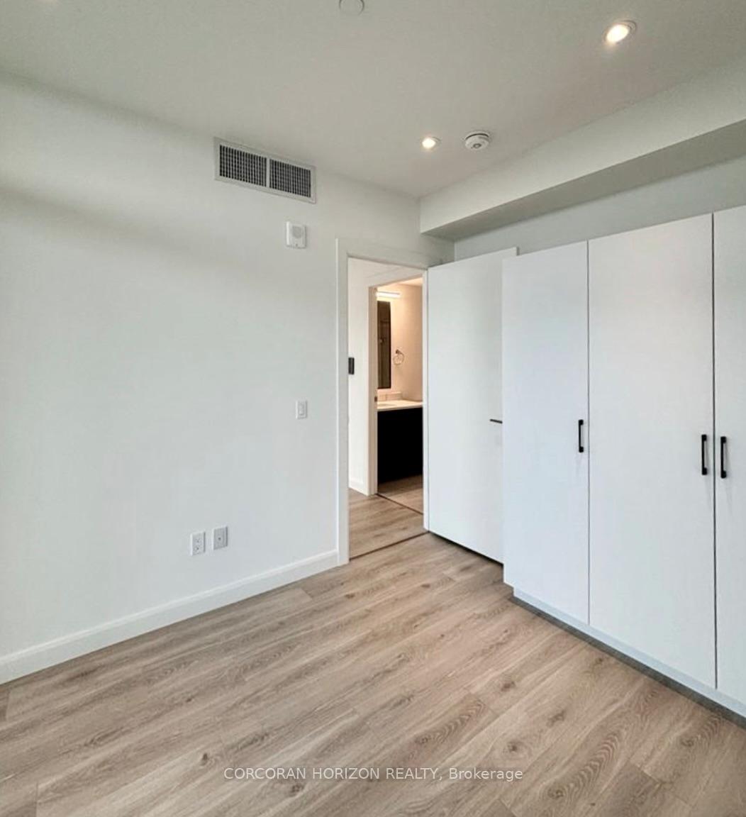 Photo 13 of Unit 912, 741 King Street W, Kitchener, KW Hospital — HOMEH