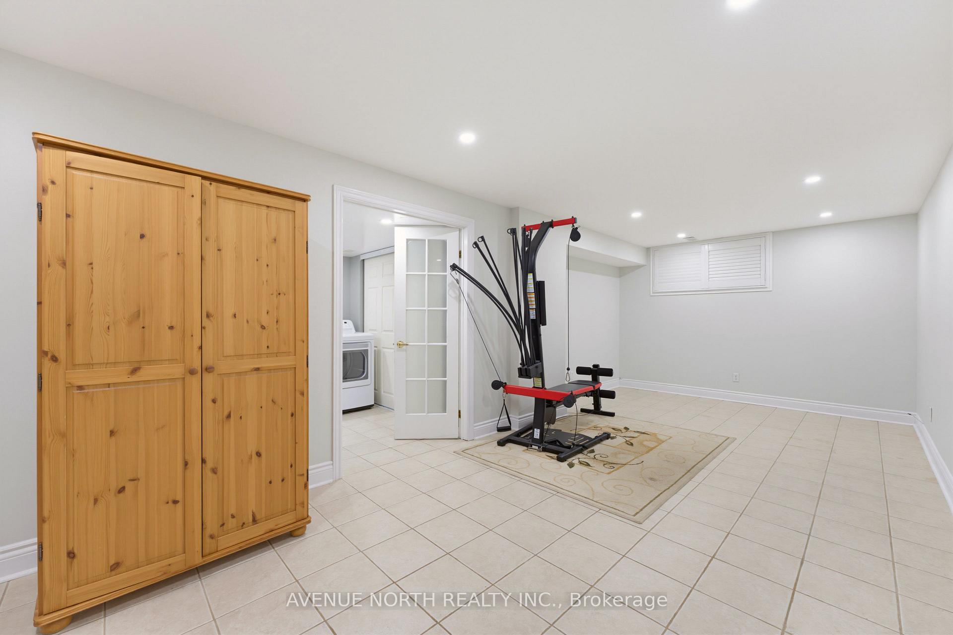 Photo 28 of 45 Saddlesmith Circle, Ottawa, Kanata - Emerald Meadows/Trailwest — HOMEH