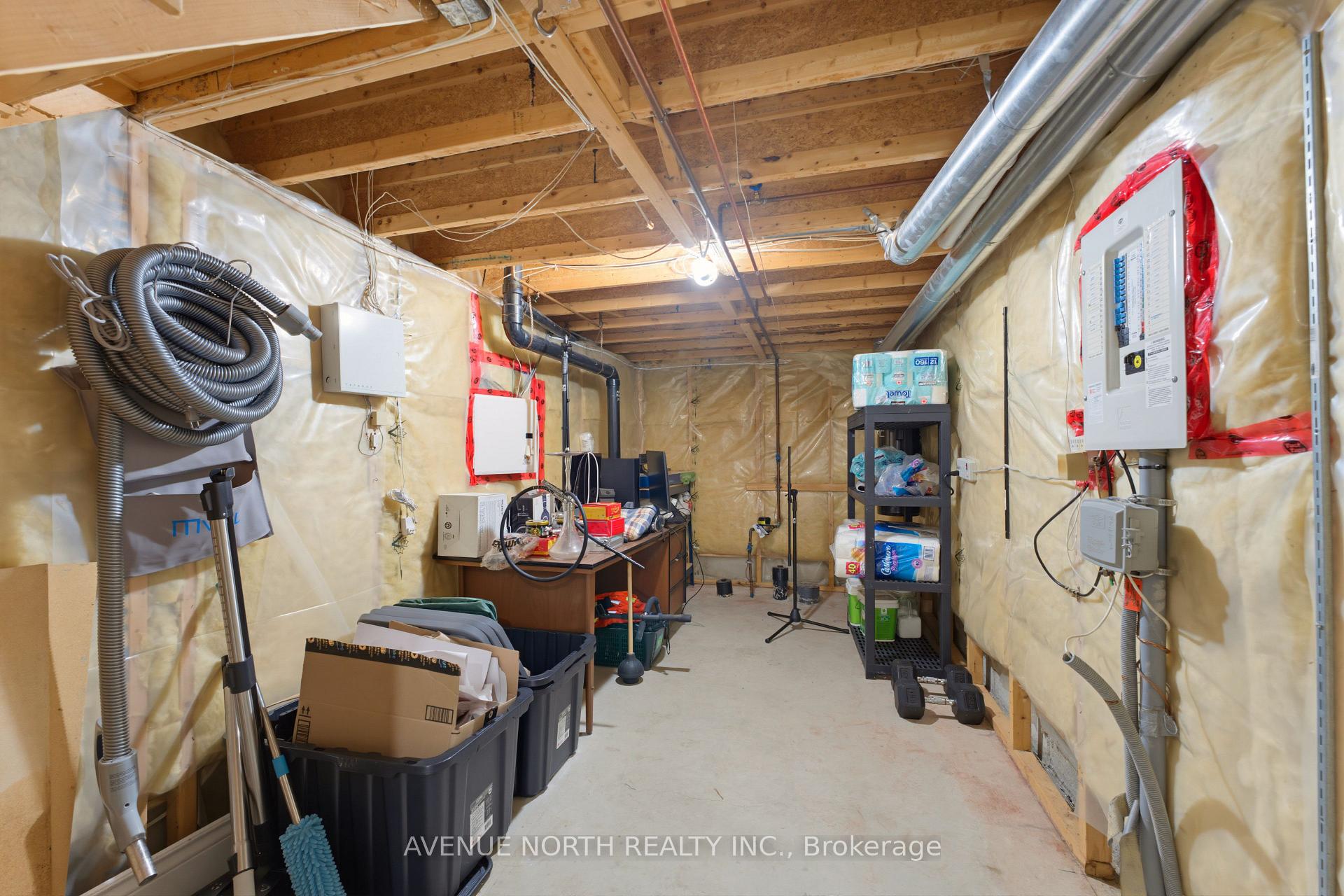 Photo 31 of 45 Saddlesmith Circle, Ottawa, Kanata - Emerald Meadows/Trailwest — HOMEH