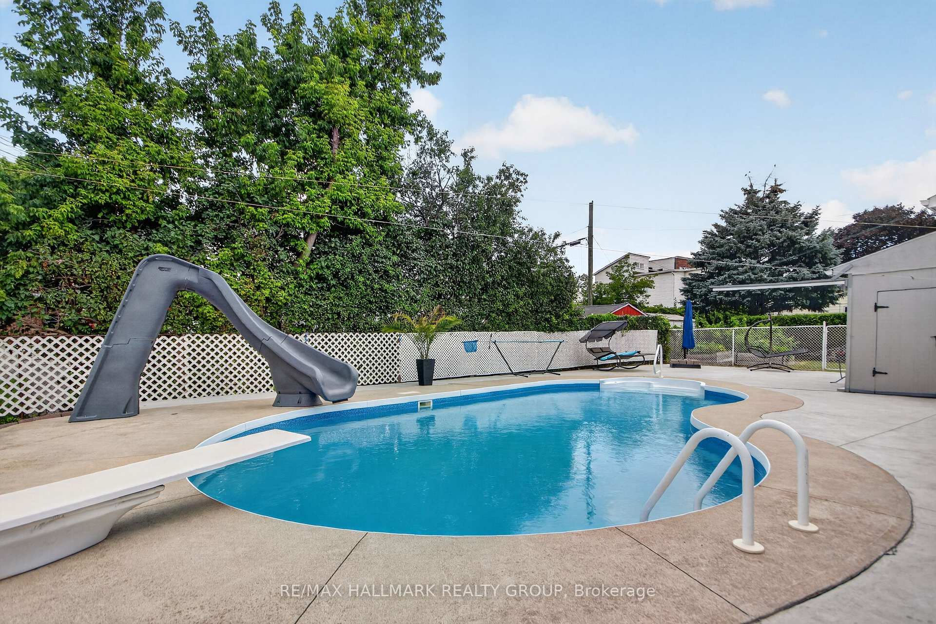 Photo 20 of 1125 Kenaston Street, Ottawa, Cyrville Rd./Industrial Park — HOMEH
