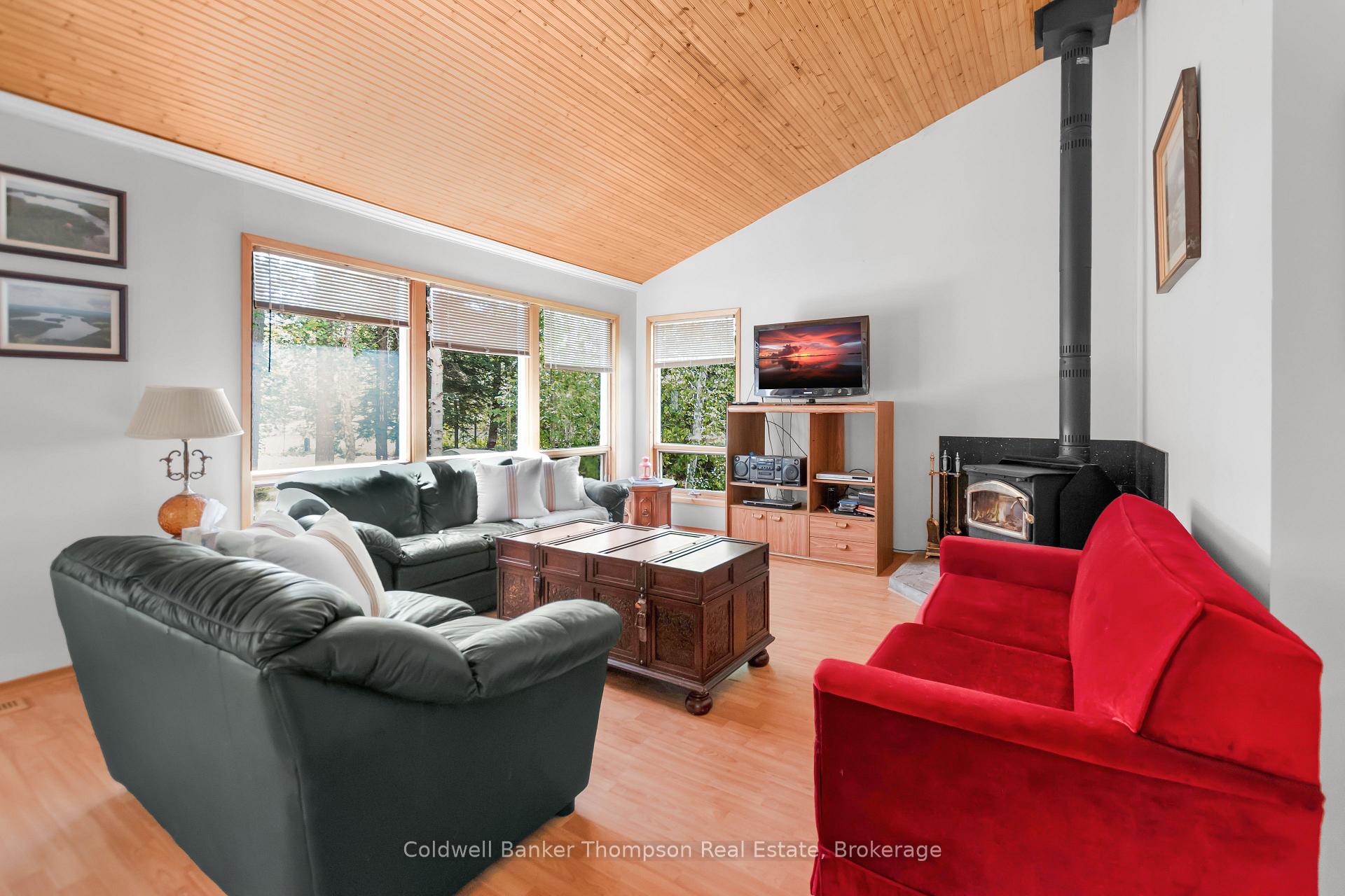 Photo 9 of 67 Sandy Cove Drive, Armour — HOMEH