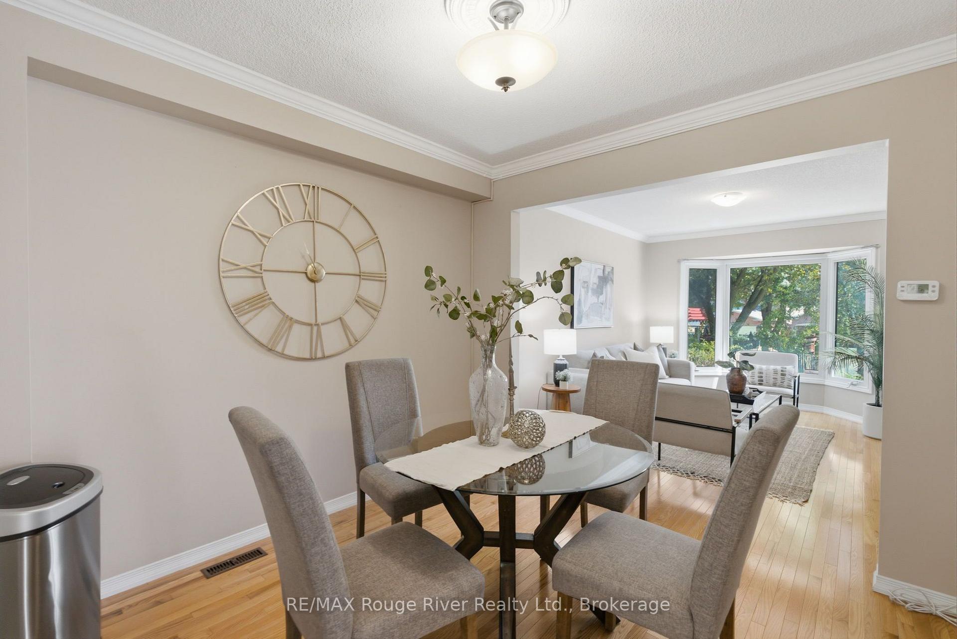 Photo 6 of 692 Avery Court, Oshawa, Pinecrest — HOMEH