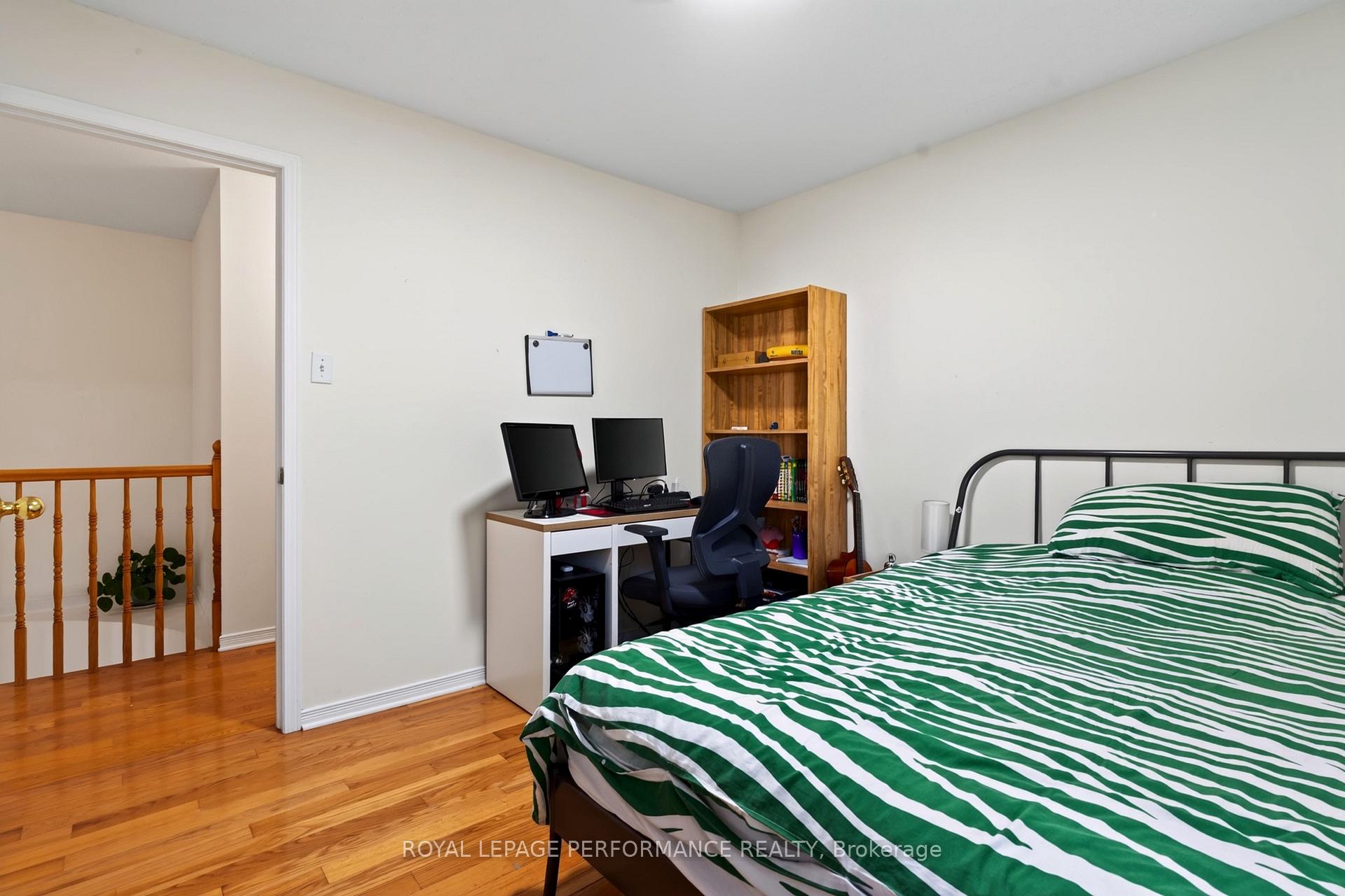 Photo 33 of 172 Carwood Circle, Ottawa, Carson Meadows — HOMEH