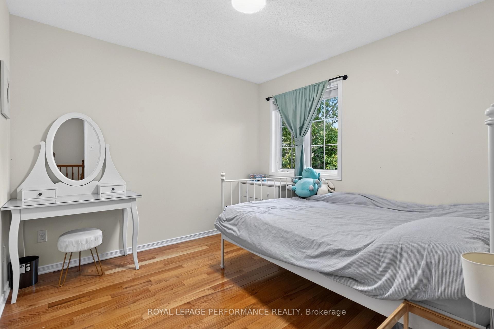 Photo 34 of 172 Carwood Circle, Ottawa, Carson Meadows — HOMEH