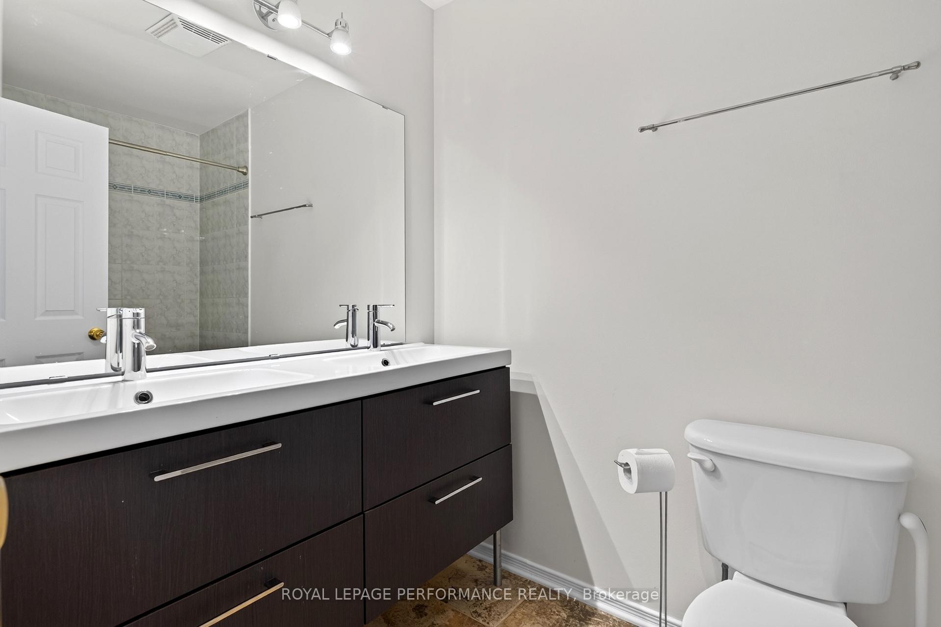 Photo 36 of 172 Carwood Circle, Ottawa, Carson Meadows — HOMEH