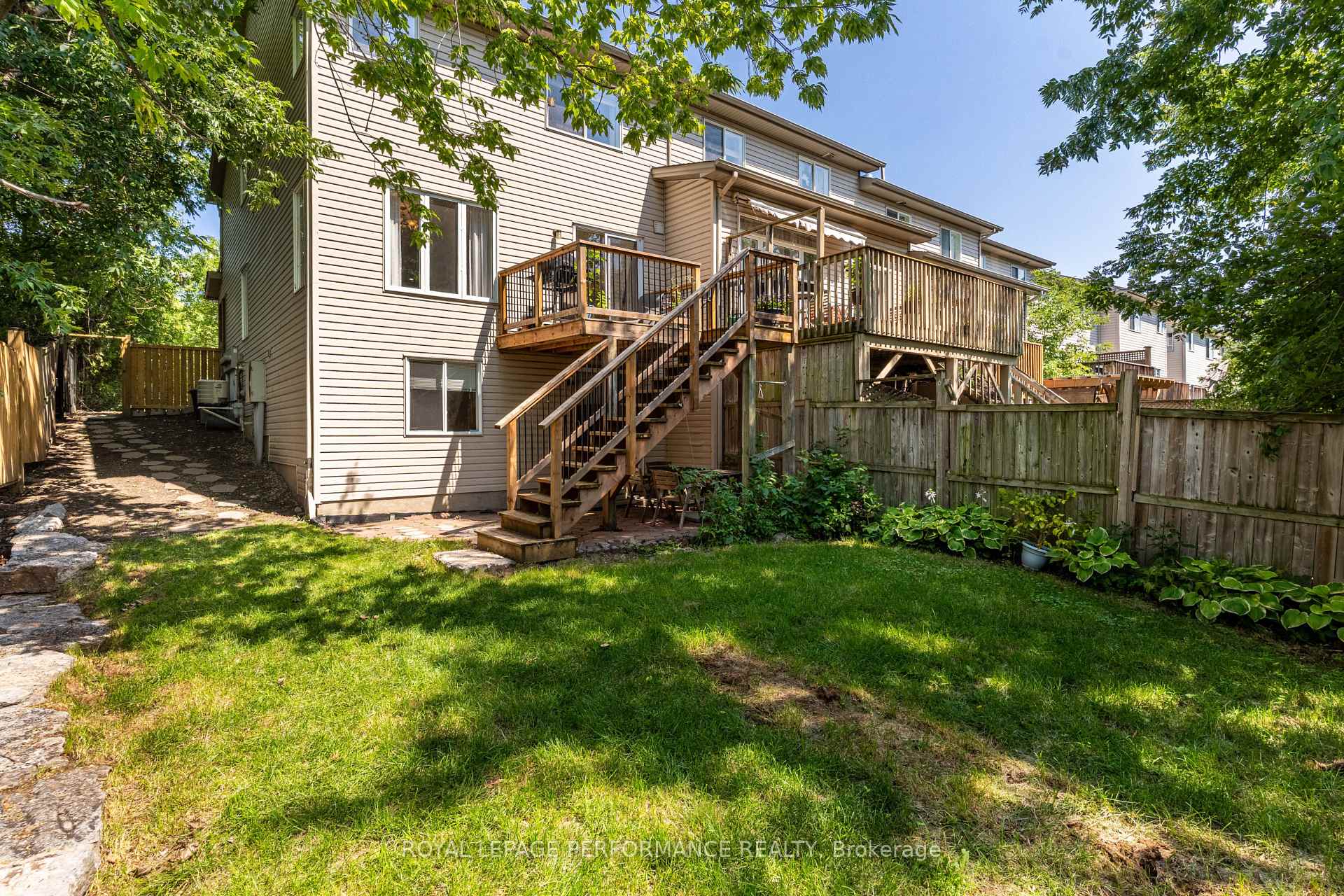 Photo 42 of 172 Carwood Circle, Ottawa, Carson Meadows — HOMEH