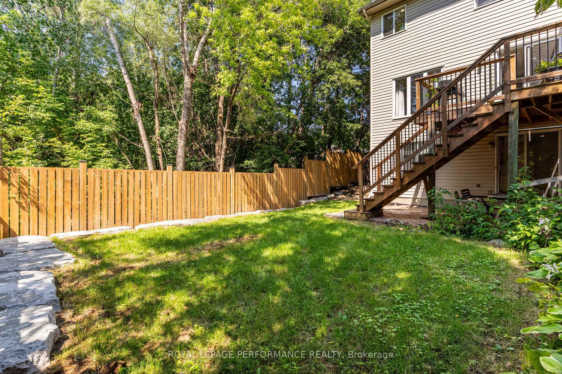 Photo 43 of 172 Carwood Circle, Ottawa, Carson Meadows — HOMEH