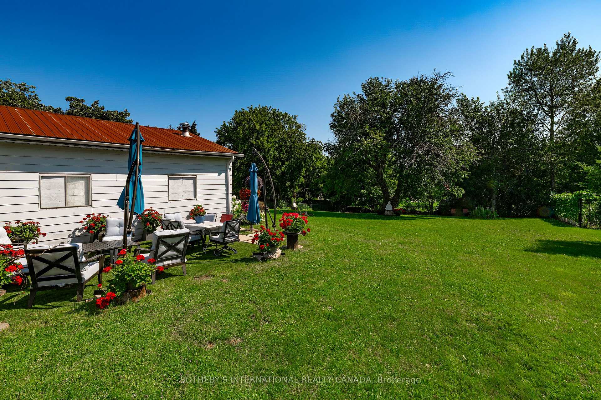 Photo 31 of 2063 Lea Road, Innisfil, Alcona — HOMEH