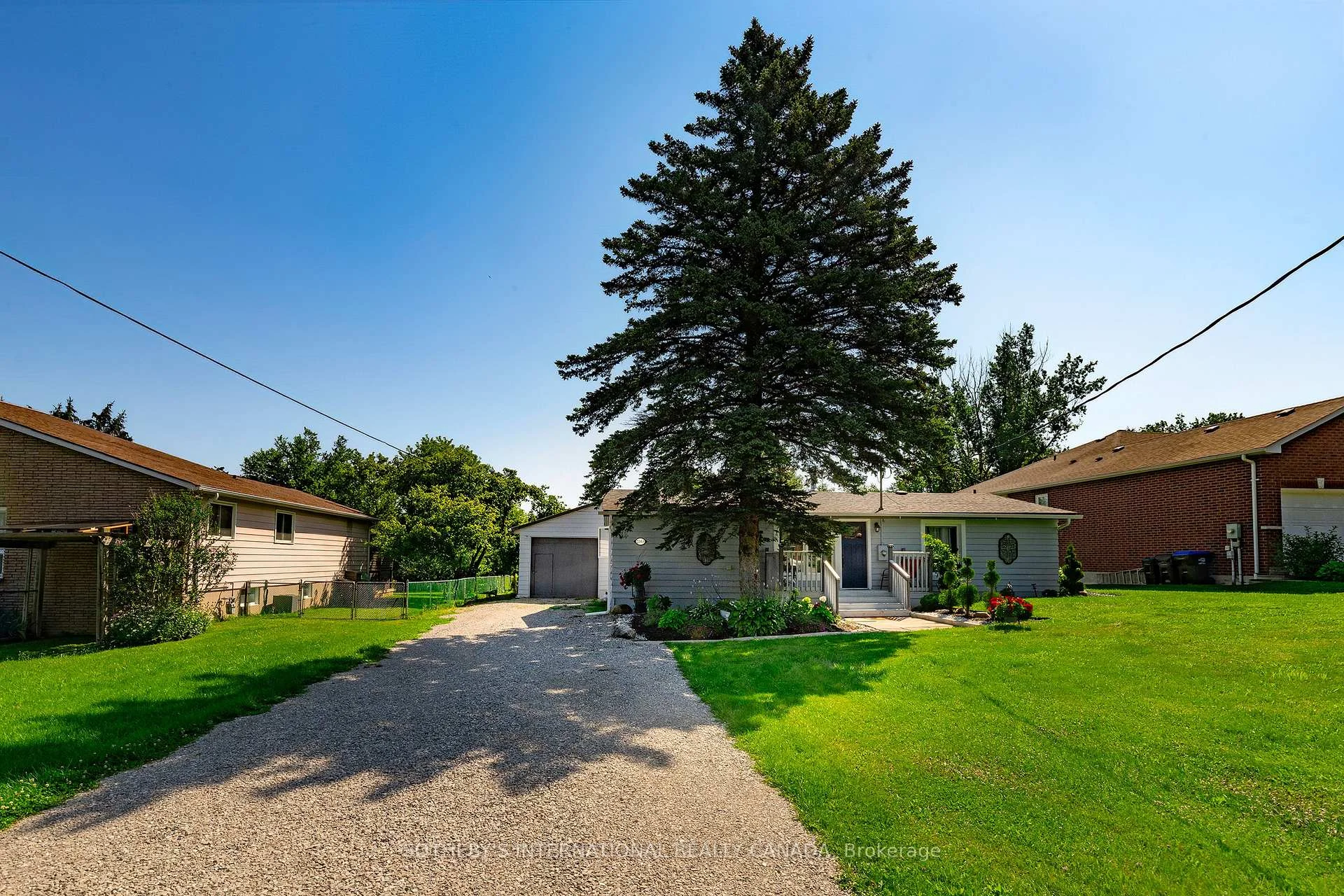 Photo 1 of 2063 Lea Road, Innisfil, Alcona — HOMEH