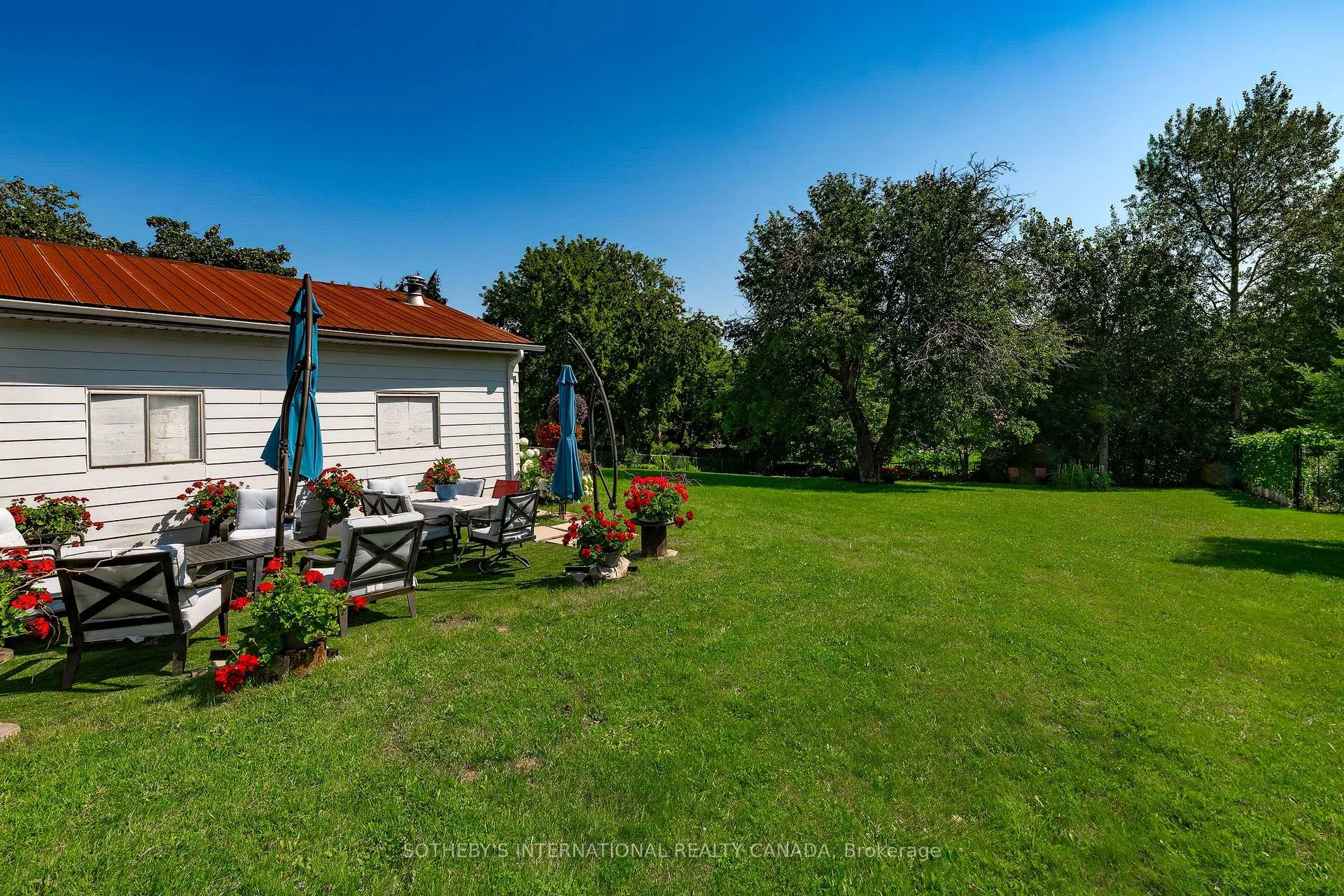Photo 35 of 2063 Lea Road, Innisfil, Alcona — HOMEH