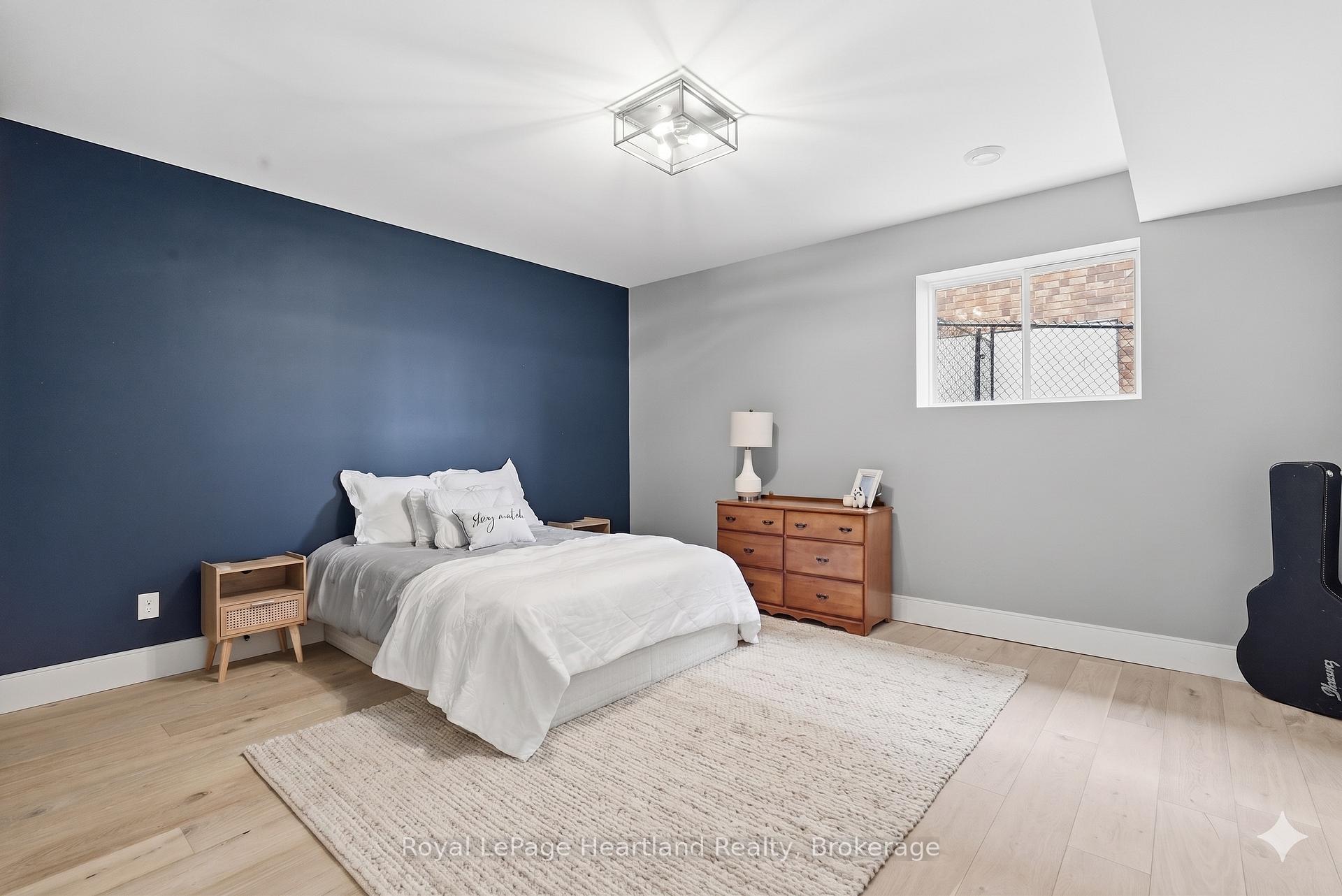 Photo 38 of 16 Minto Street S, Minto — HOMEH