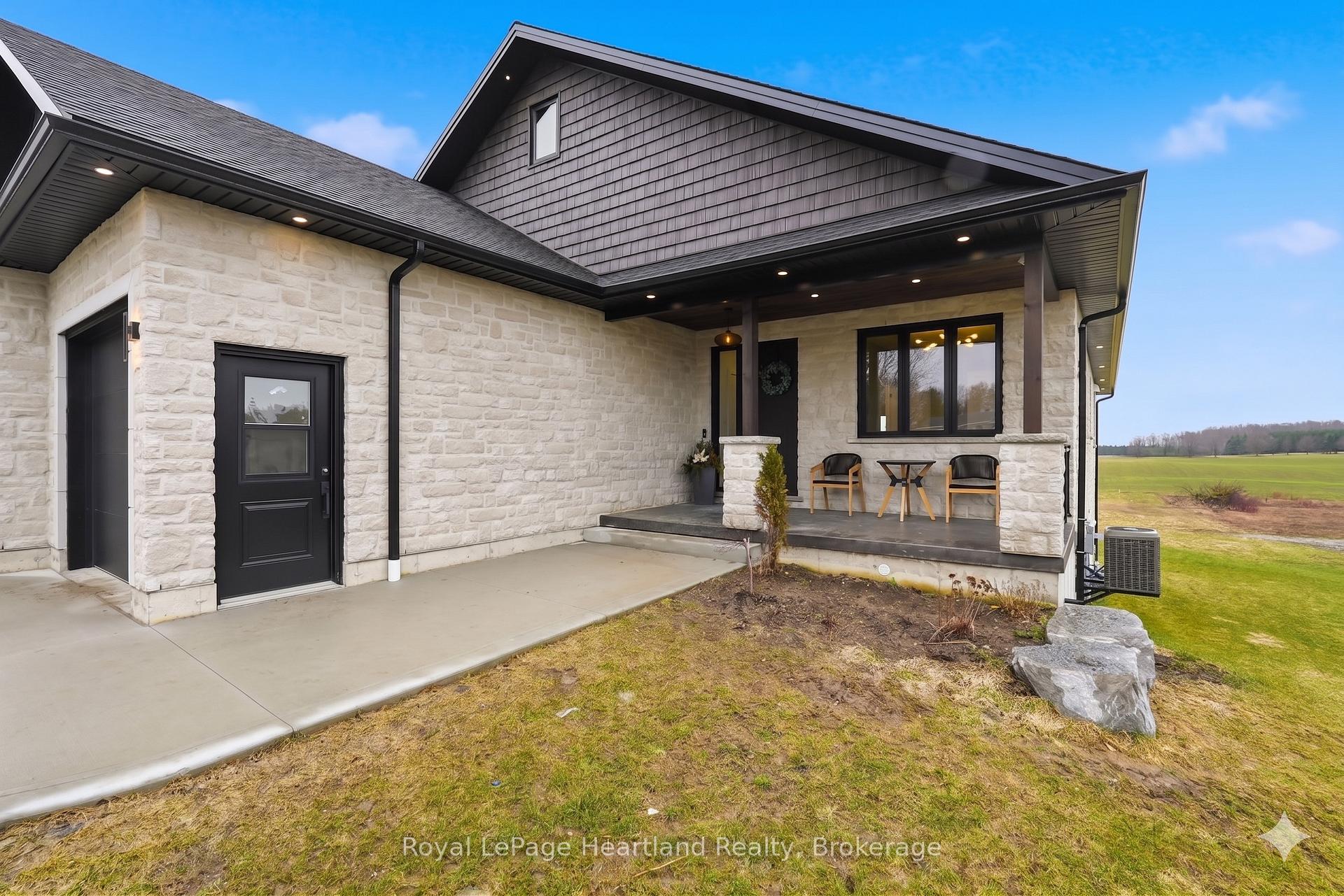 Photo 49 of 16 Minto Street S, Minto — HOMEH
