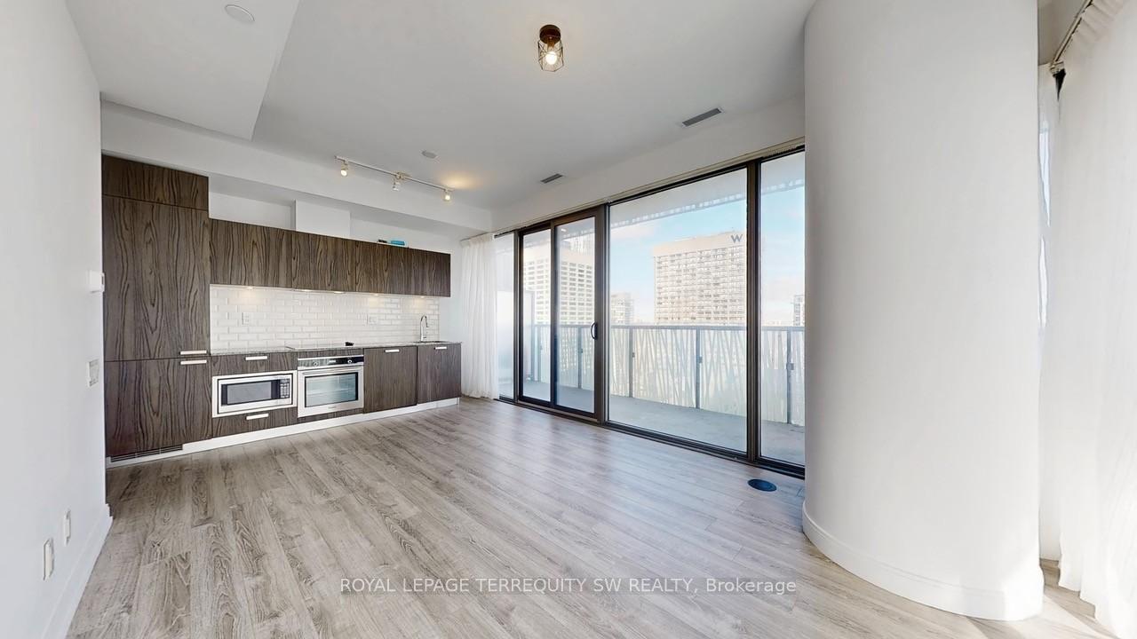 Photo 7 of Unit 2712, 50 Charles Street E, Toronto, Church-Yonge Corridor — HOMEH