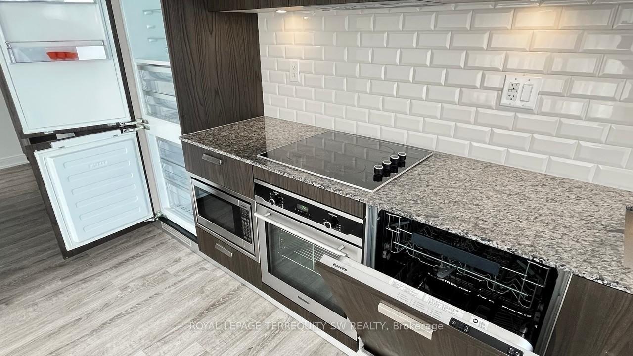Photo 11 of Unit 2712, 50 Charles Street E, Toronto, Church-Yonge Corridor — HOMEH