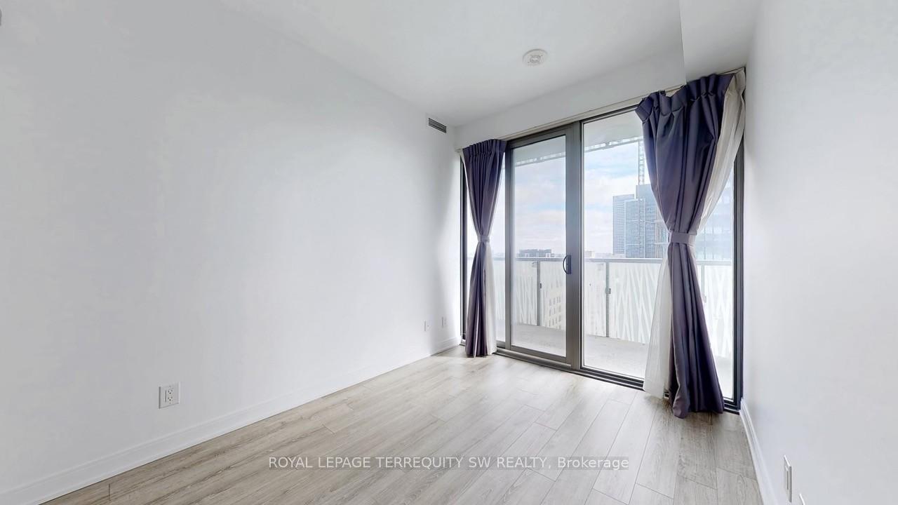Photo 15 of Unit 2712, 50 Charles Street E, Toronto, Church-Yonge Corridor — HOMEH