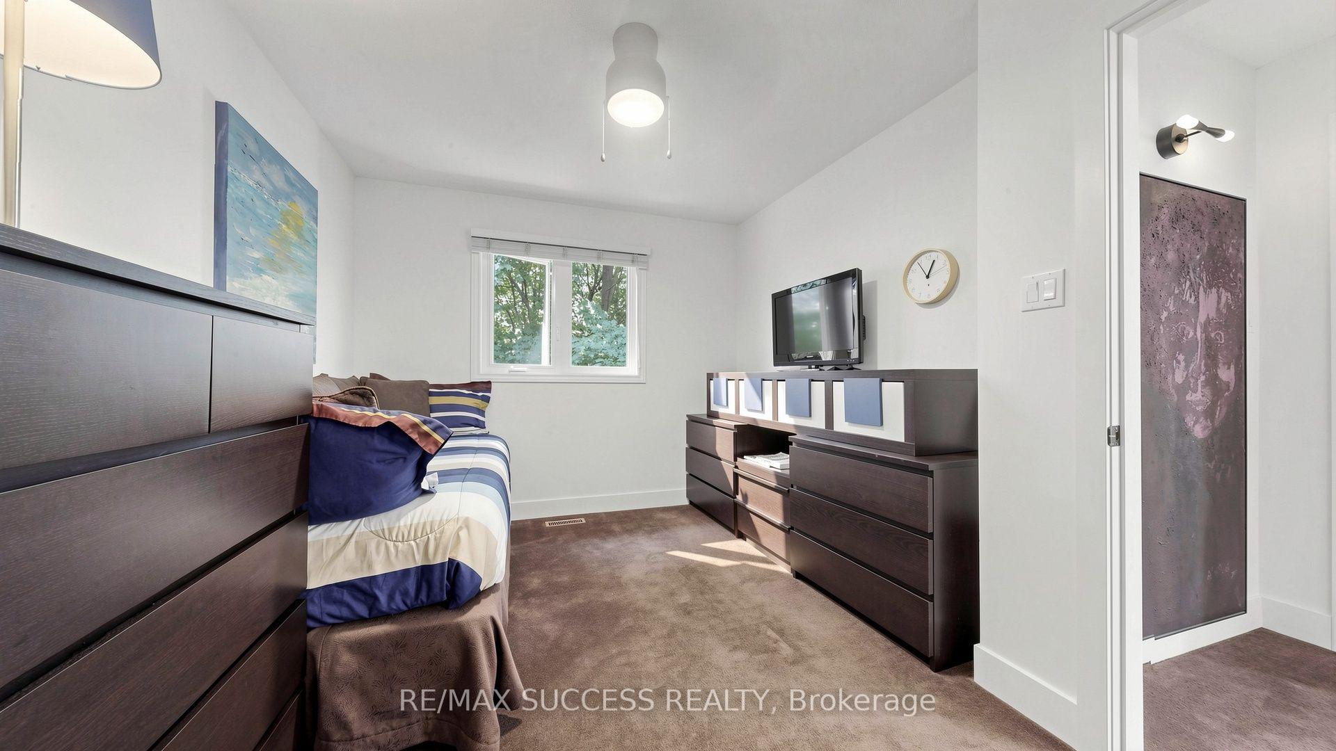 Photo 29 of Unit 66, 1200 Walden Circle, Mississauga, Clarkson — HOMEH