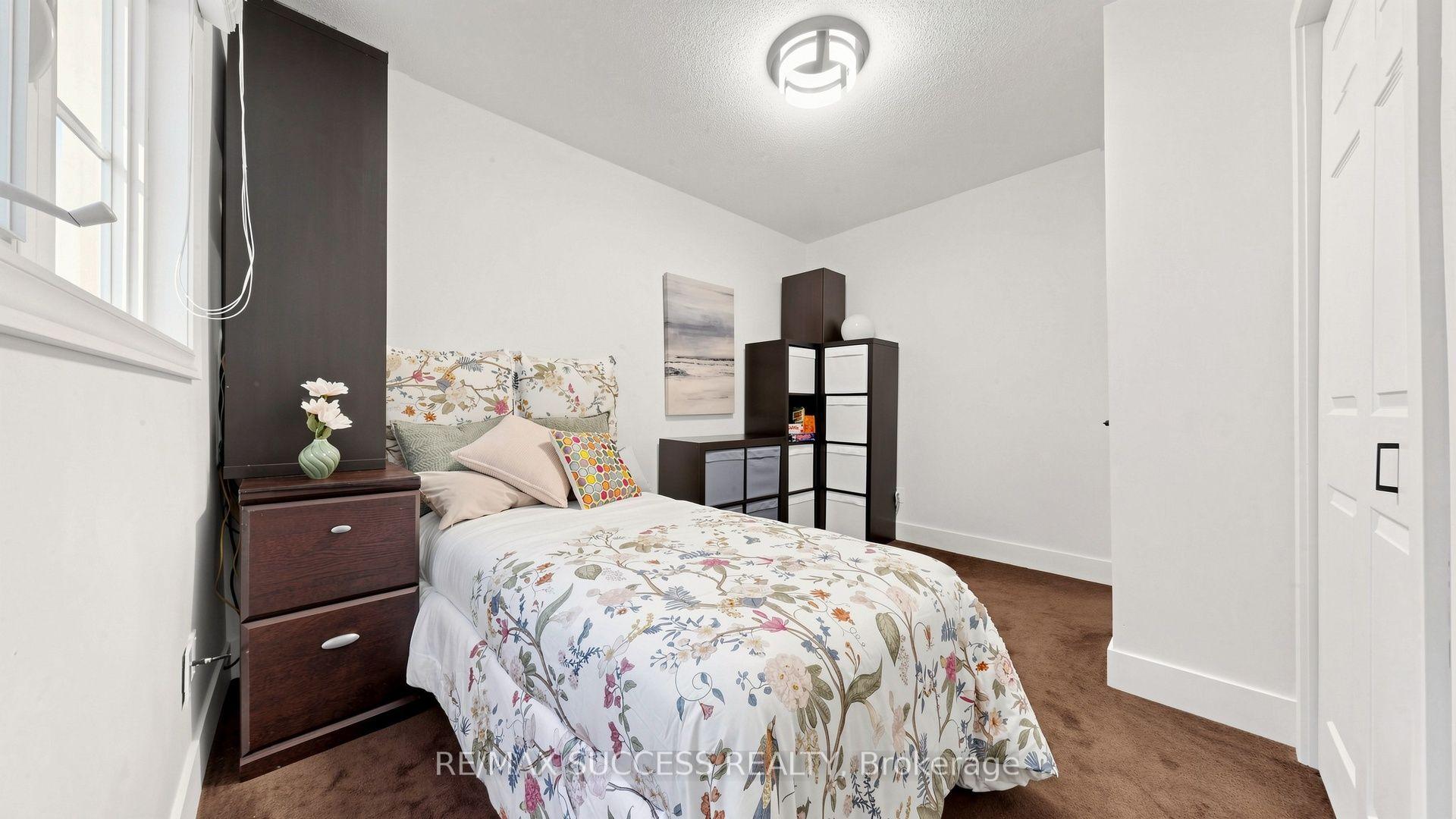 Photo 34 of Unit 66, 1200 Walden Circle, Mississauga, Clarkson — HOMEH