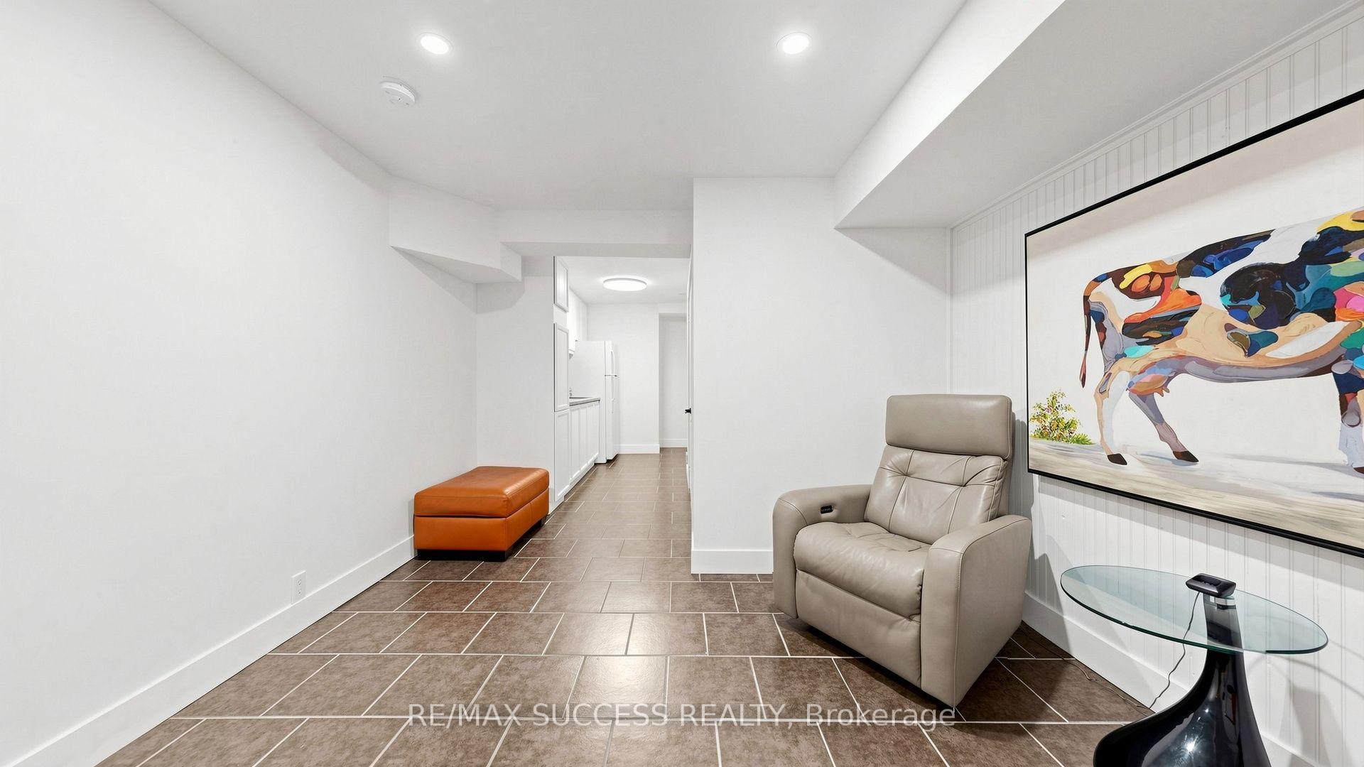Photo 40 of Unit 66, 1200 Walden Circle, Mississauga, Clarkson — HOMEH